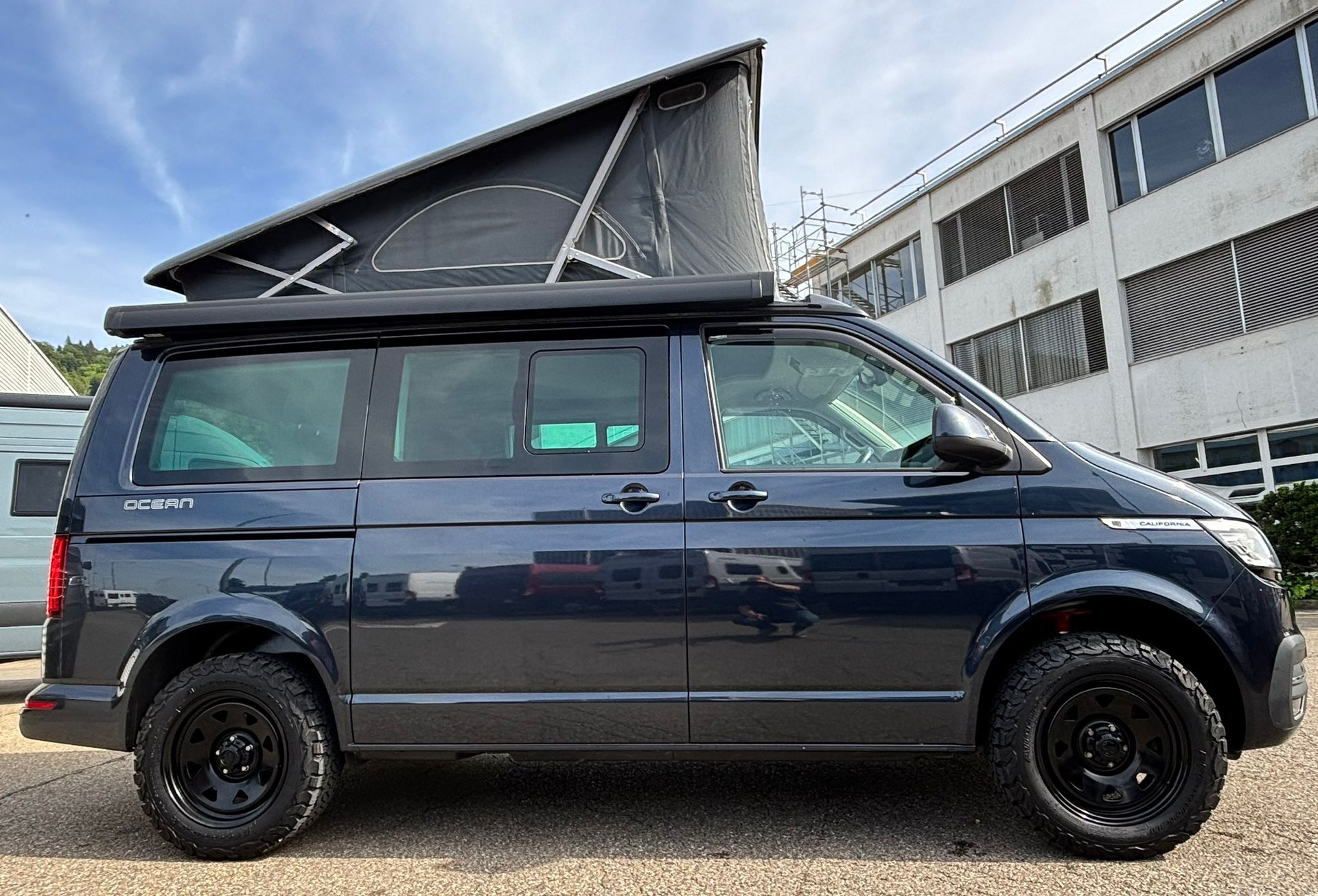 VW T6.1 California 2.0 TDI Ocean Liberty 4Motion DSG-image-1