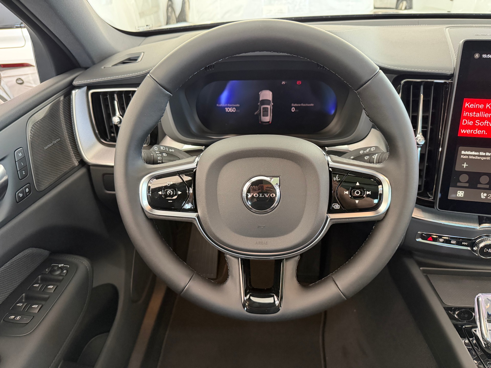 VOLVO XC60 2.0 T6 TE Black Edition e-image-12