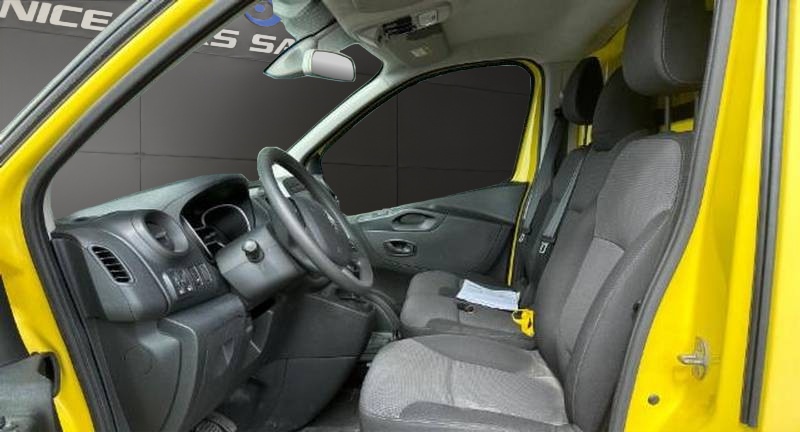 RENAULT Trafic 2.0 ENERGY dCi145 3.0t Business L2H1-image-5