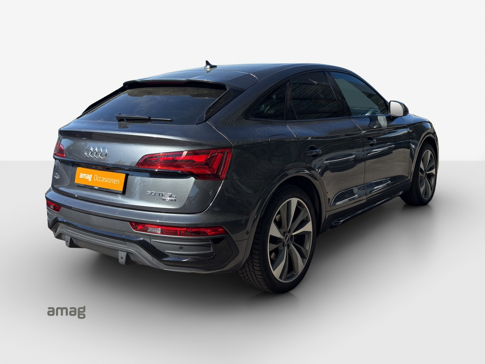 AUDI Q5 Sportback 50 TFSI e PHEV S line quattro S-tronic-image-4