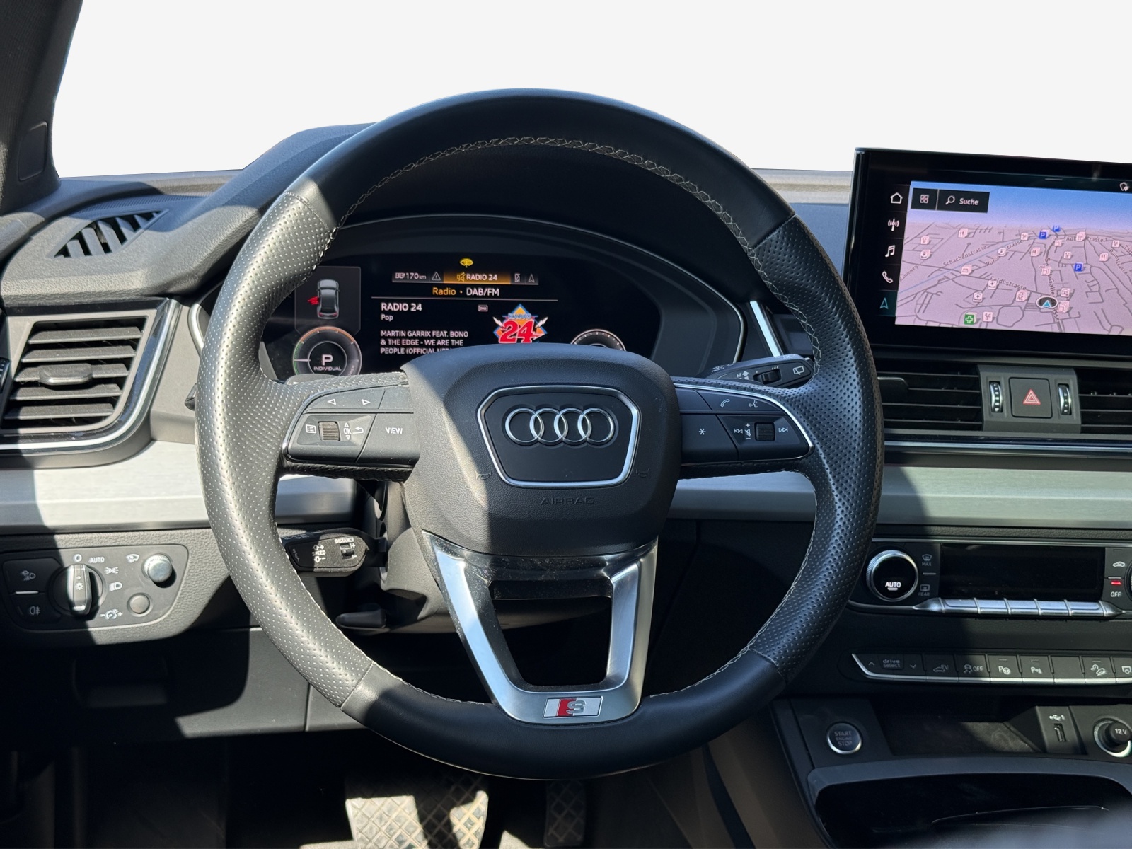 AUDI Q5 Sportback 50 TFSI e PHEV S line quattro S-tronic-image-8