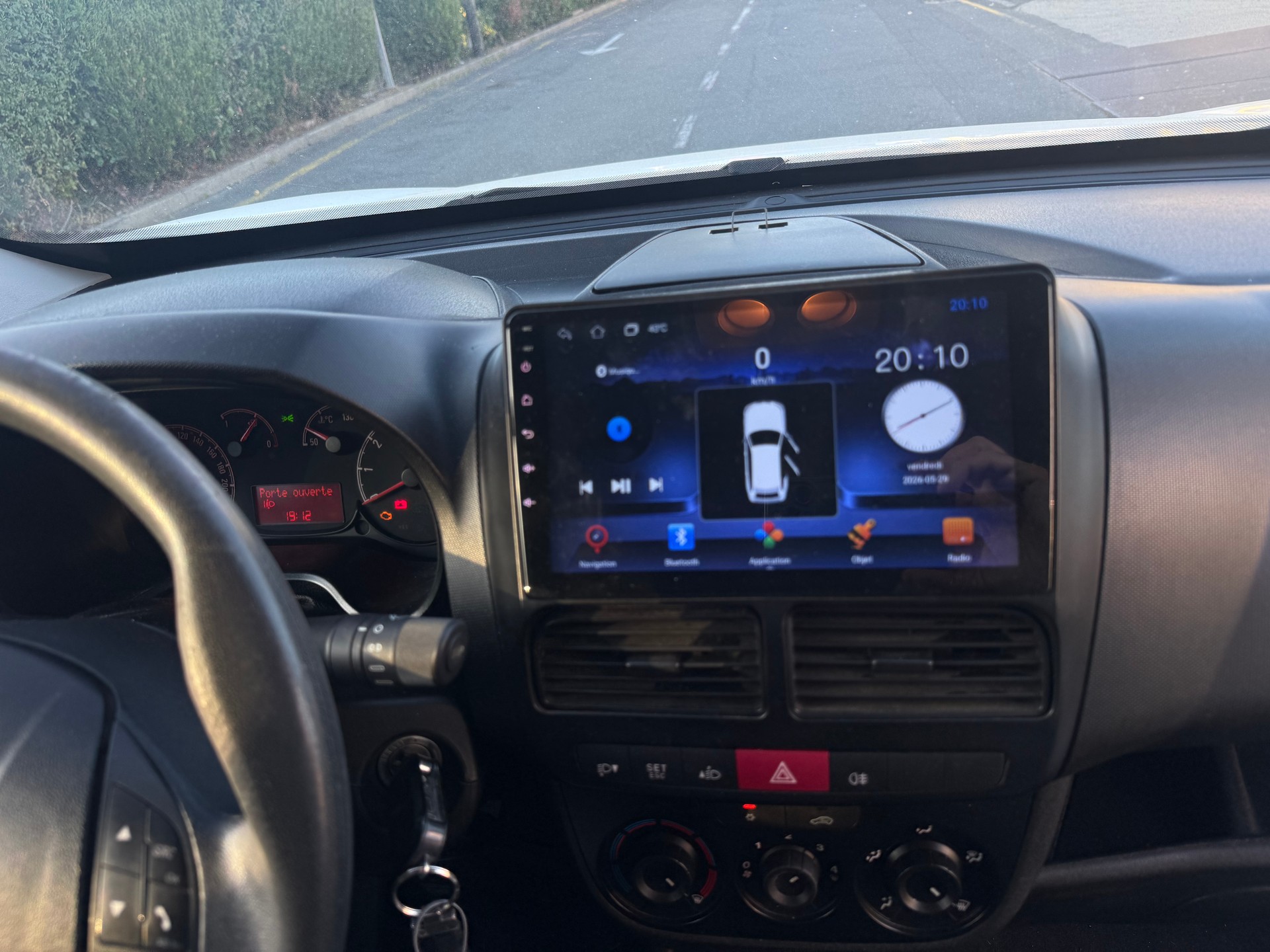OPEL Combo 1.4i 2.2 L1H1-image-10
