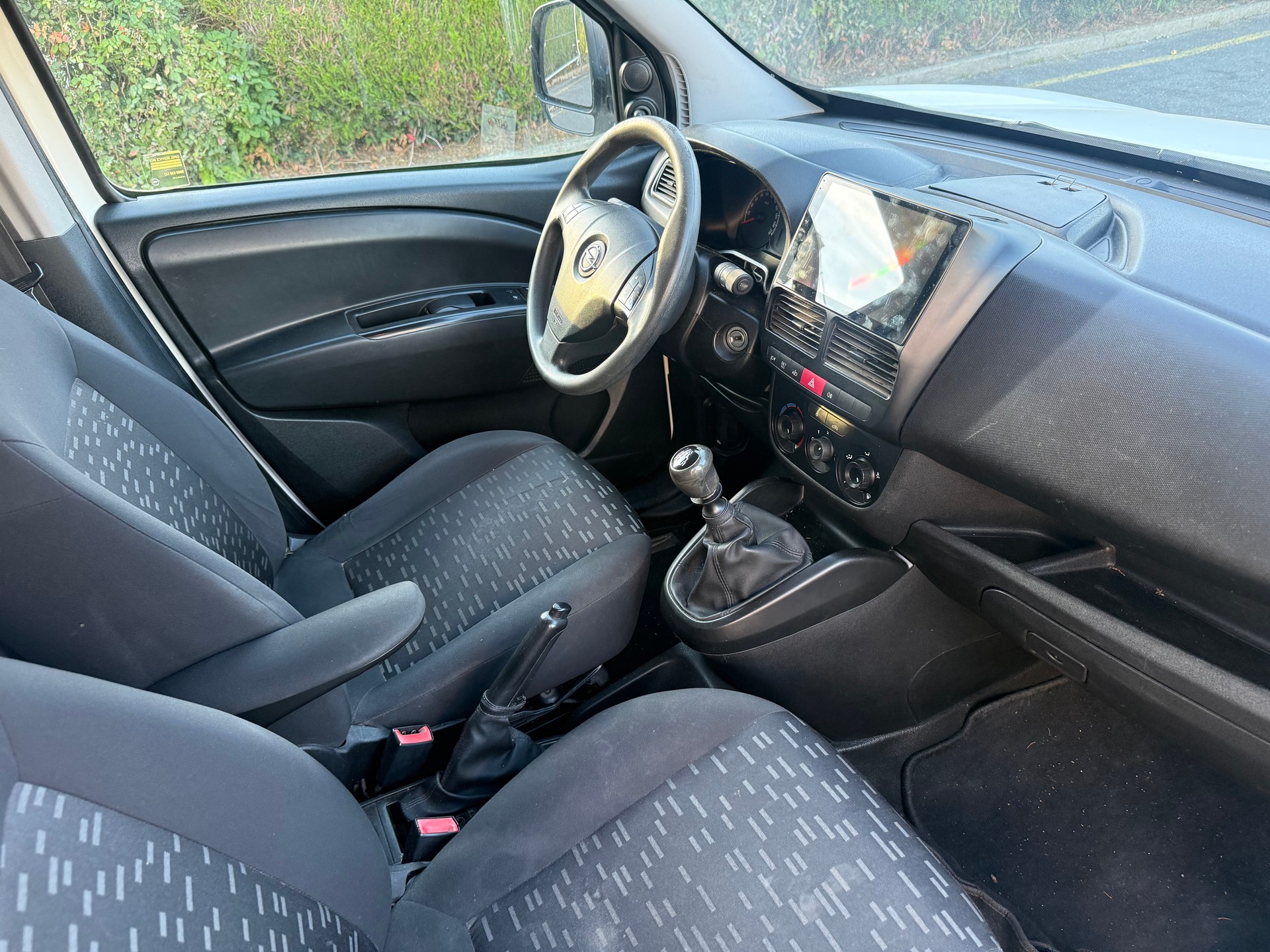 OPEL Combo 1.4i 2.2 L1H1-image-9
