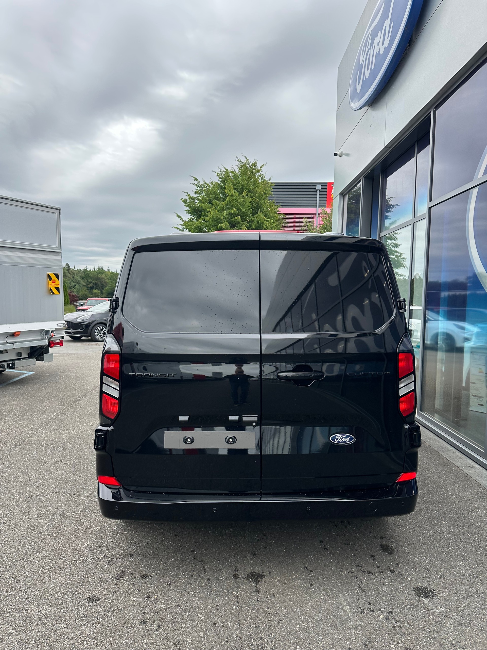 FORD Transit Custom Van 320 L1 2.0 EcoBl Ltd./170CV/Aut.-image-4
