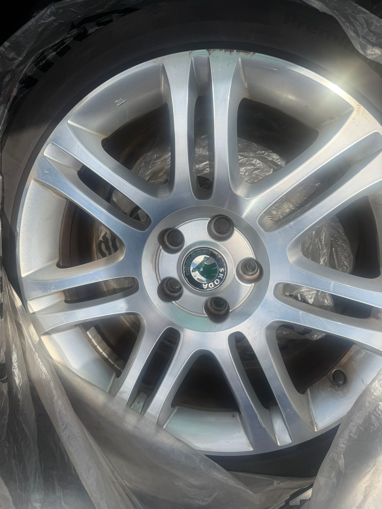 SKODA Superb Combi 3.6 FSI Ambition 4x4 DSG-image-15