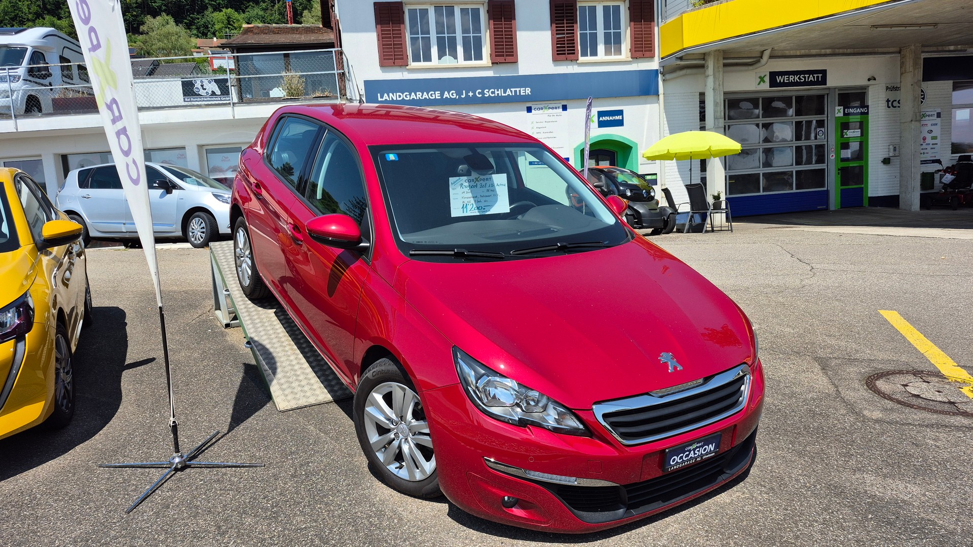 PEUGEOT 308 1.2 THP Active Automatic