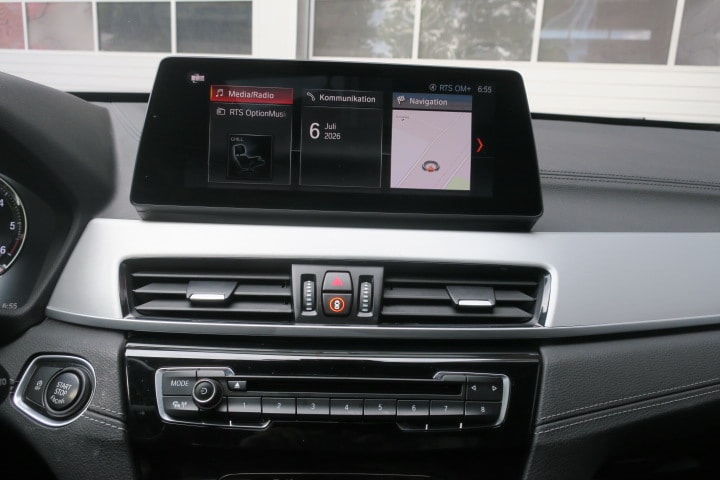 BMW X1 xDrive 25d xLine Steptronic-image-12