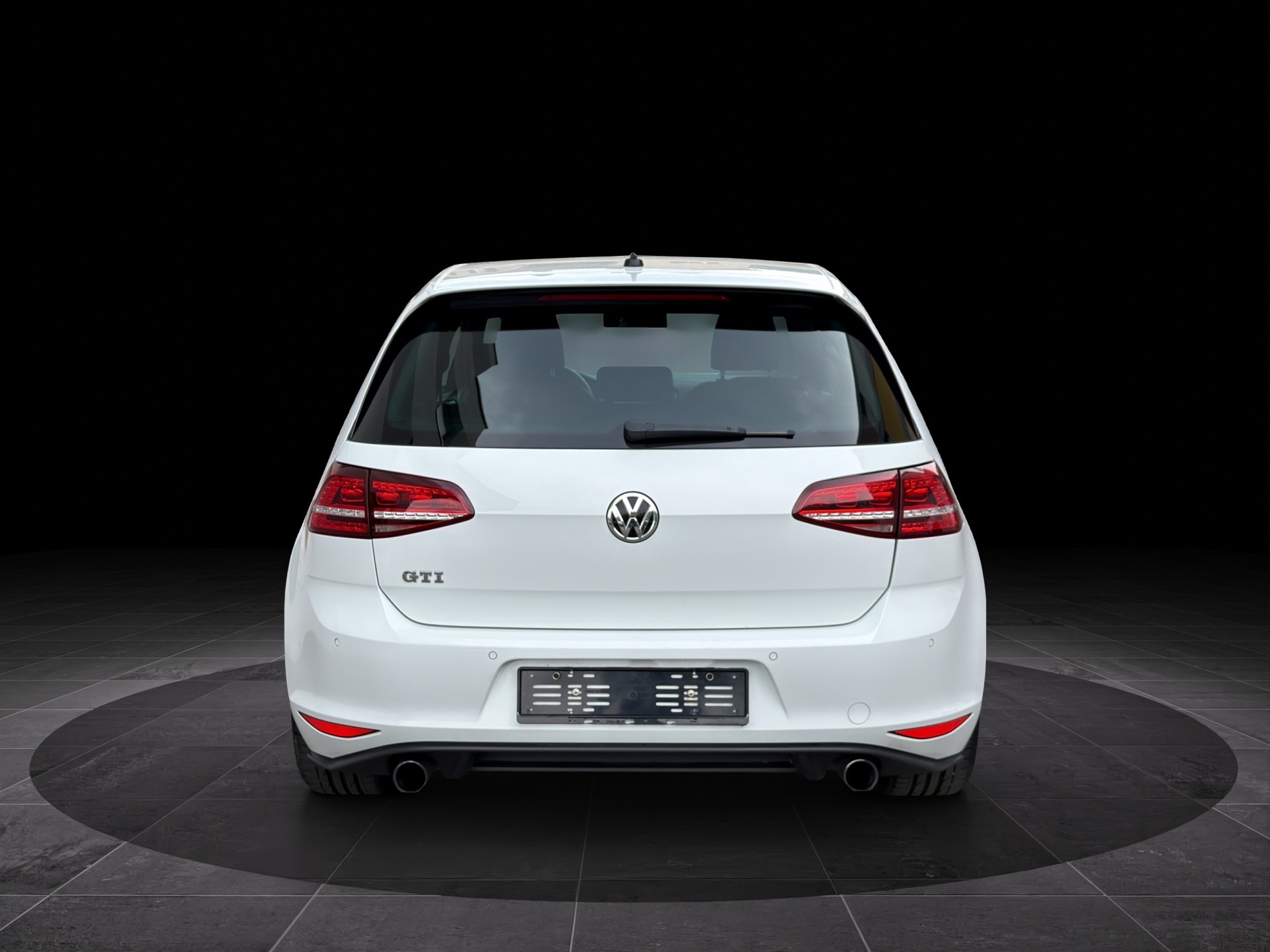 VW Golf 2.0 TSI GTI DSG-showroom-element-2