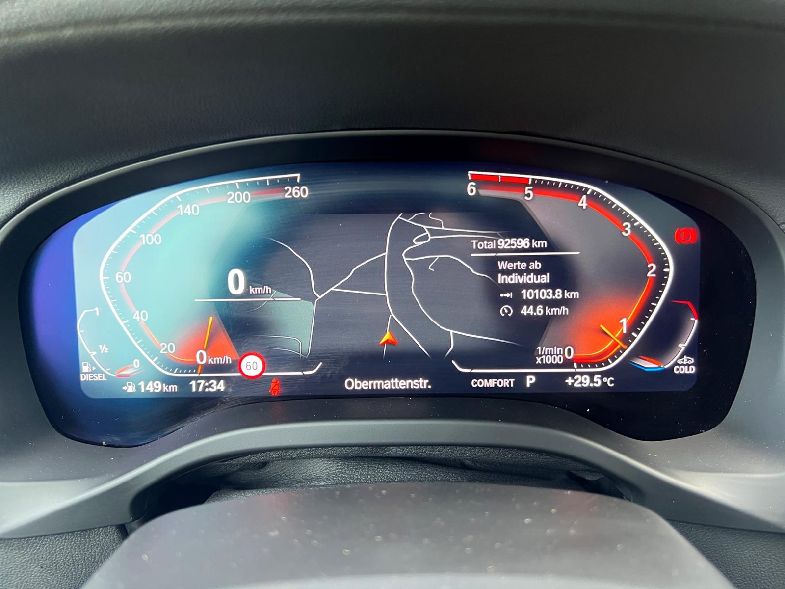 BMW X4 xDrive 48V 20d M Sport X Steptronic-image-15