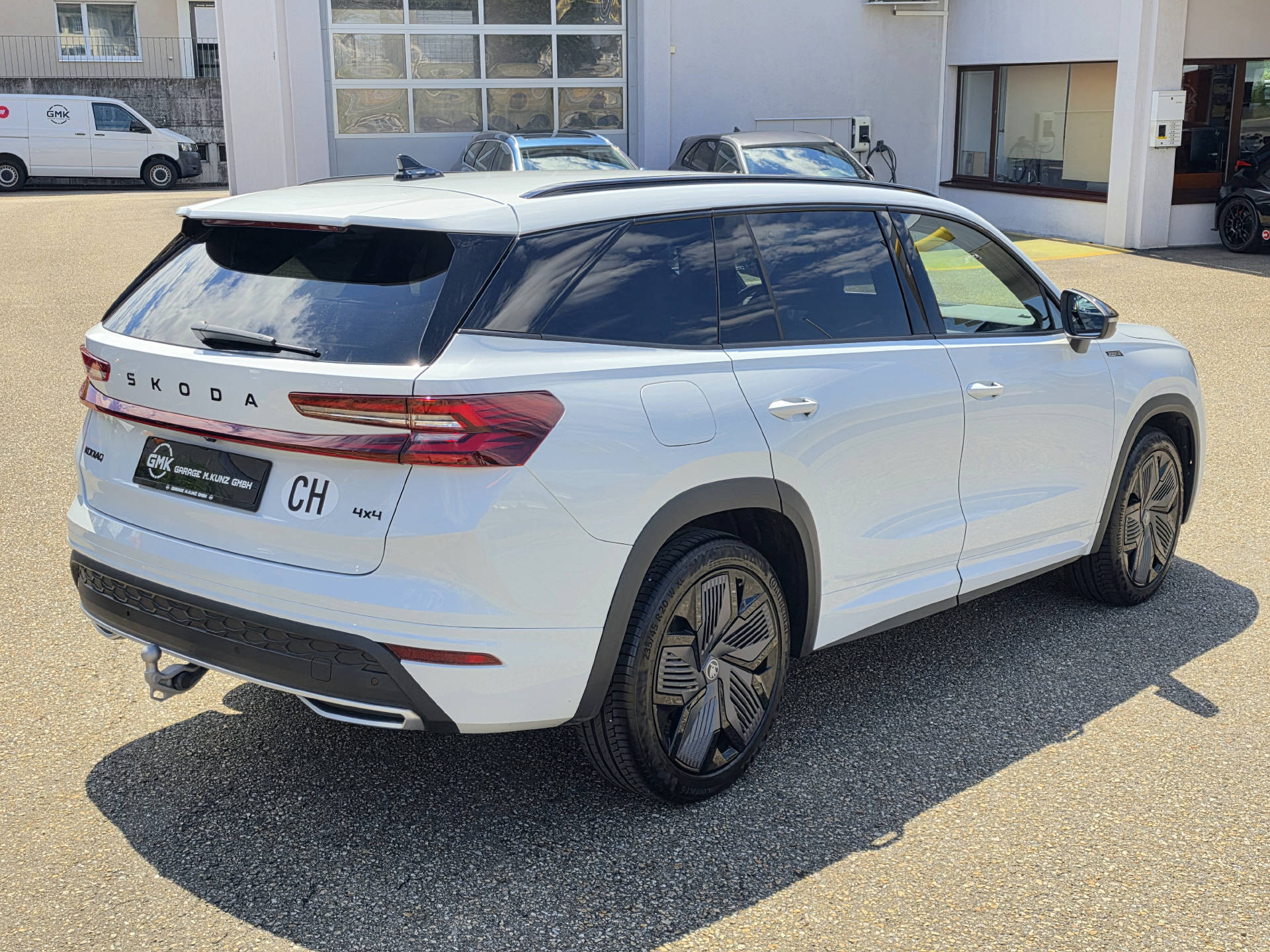 SKODA Kodiaq 2.0 TDI SportLine-image-4
