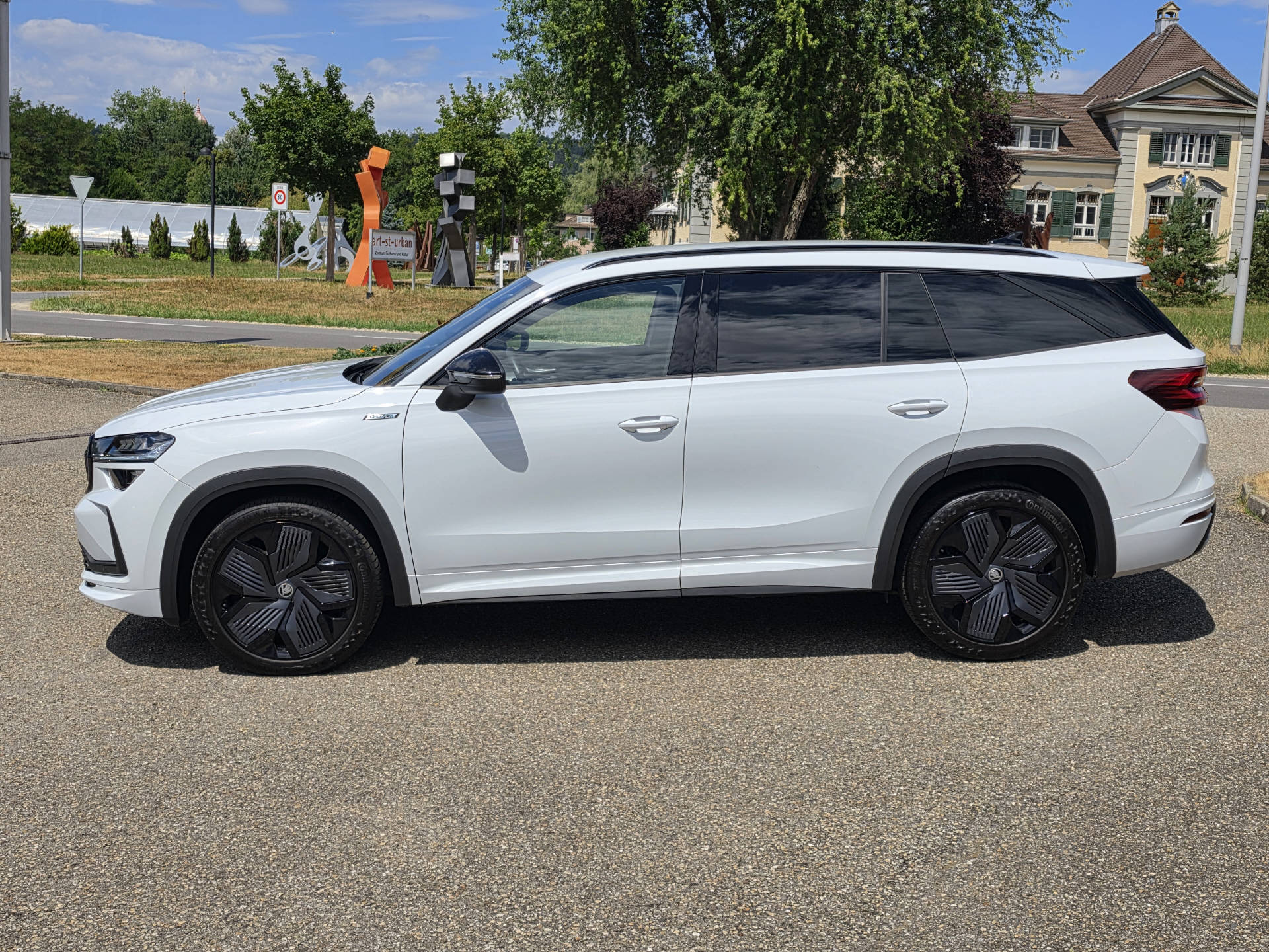 SKODA Kodiaq 2.0 TDI SportLine-showroom-element-1