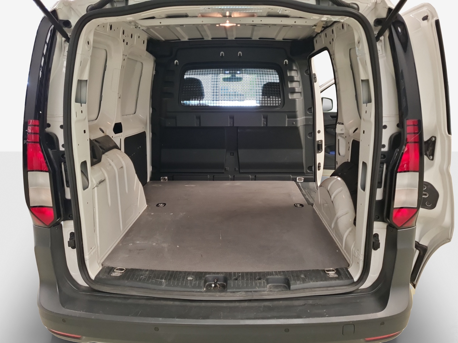 VW Caddy Cargo 2.0TDI-image-7