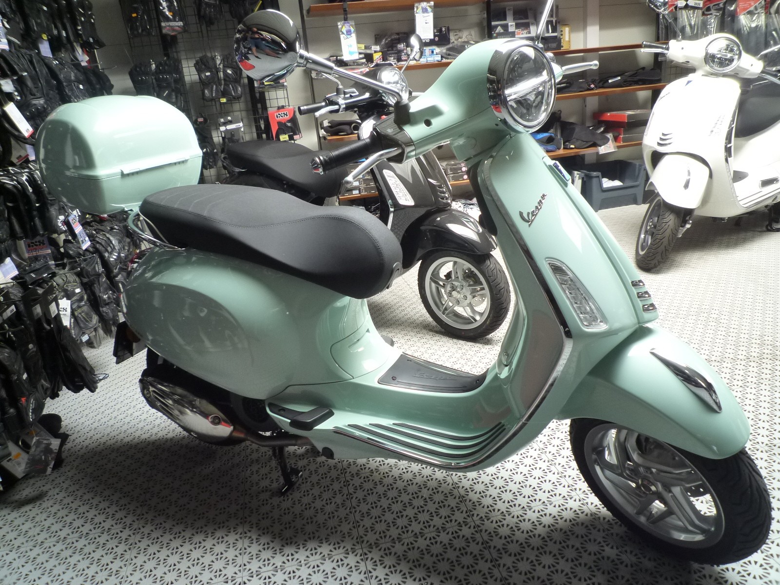 PIAGGIO Verde Amabile-image-0