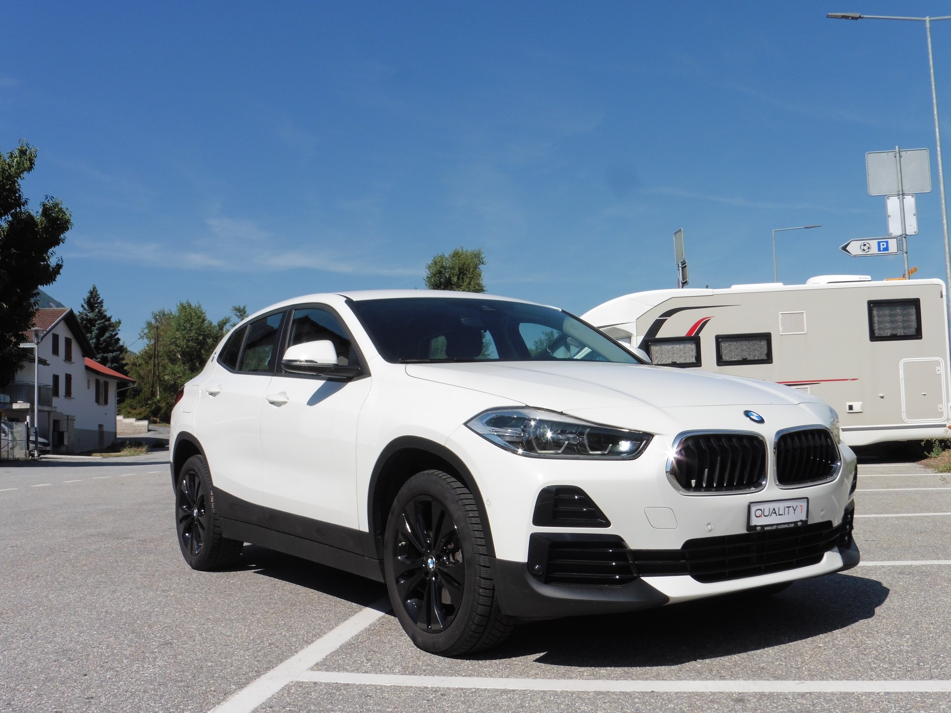BMW X2 xDrive 18d Steptronic-showroom-element-2