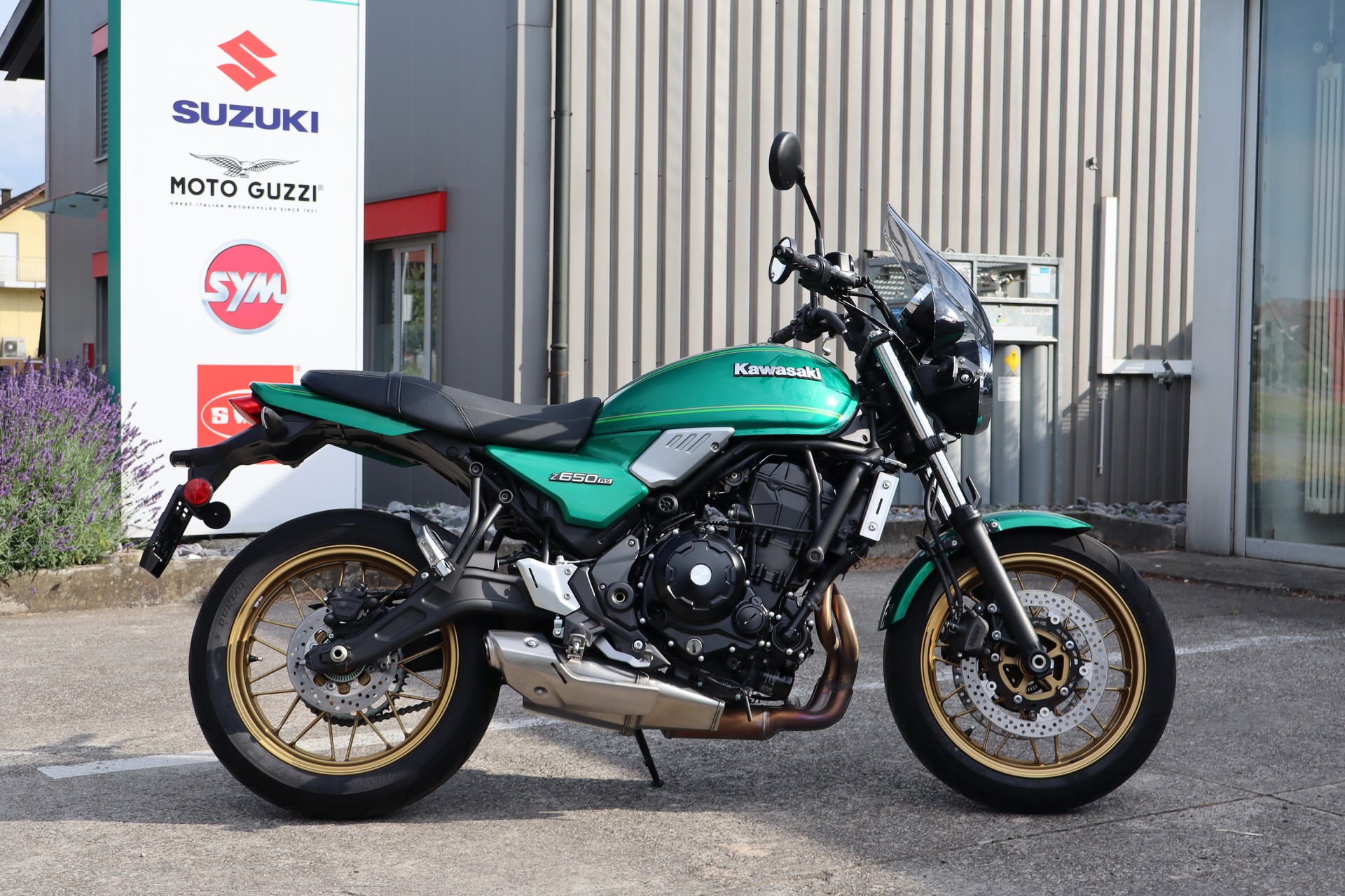 KAWASAKI Z 650 RS (35kW)-image-0