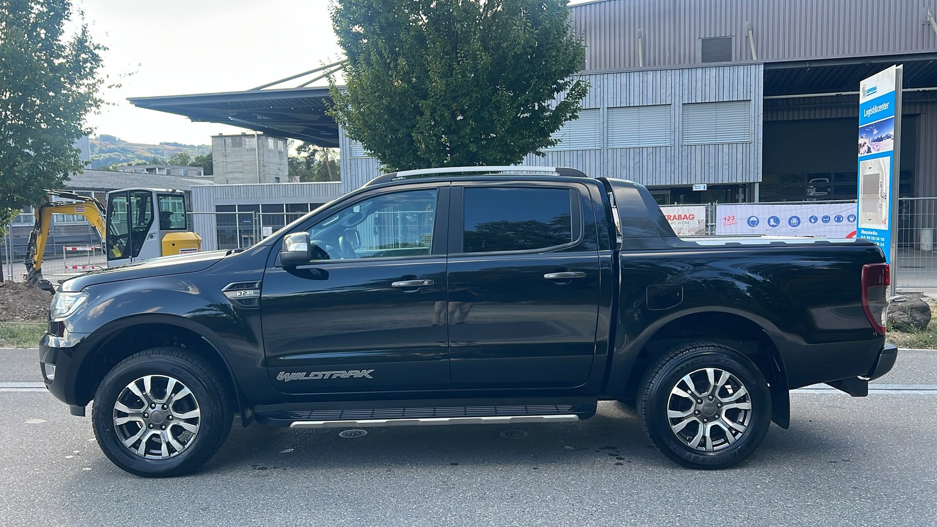 FORD Ranger Wildtrak 3.2 TDCi 4x4 A-image-3