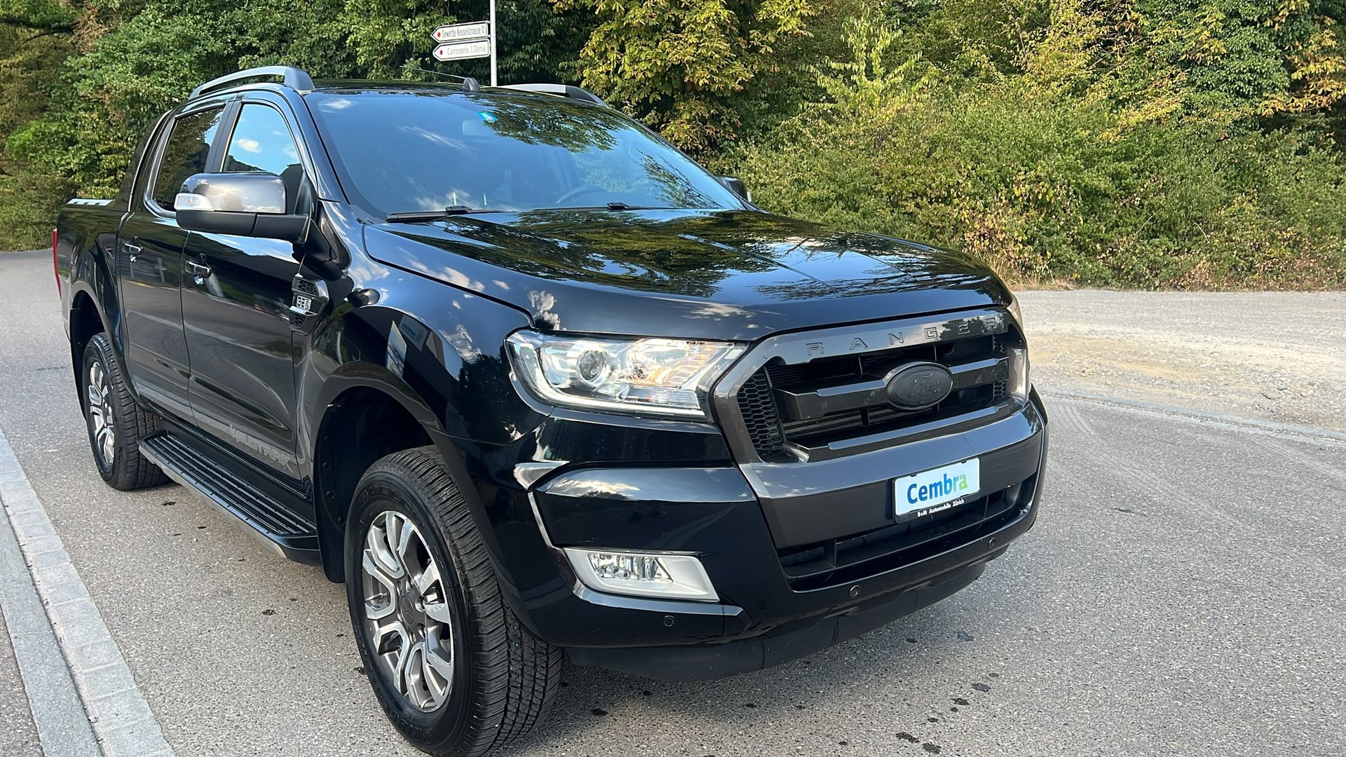 FORD Ranger Wildtrak 3.2 TDCi 4x4 A-image-2