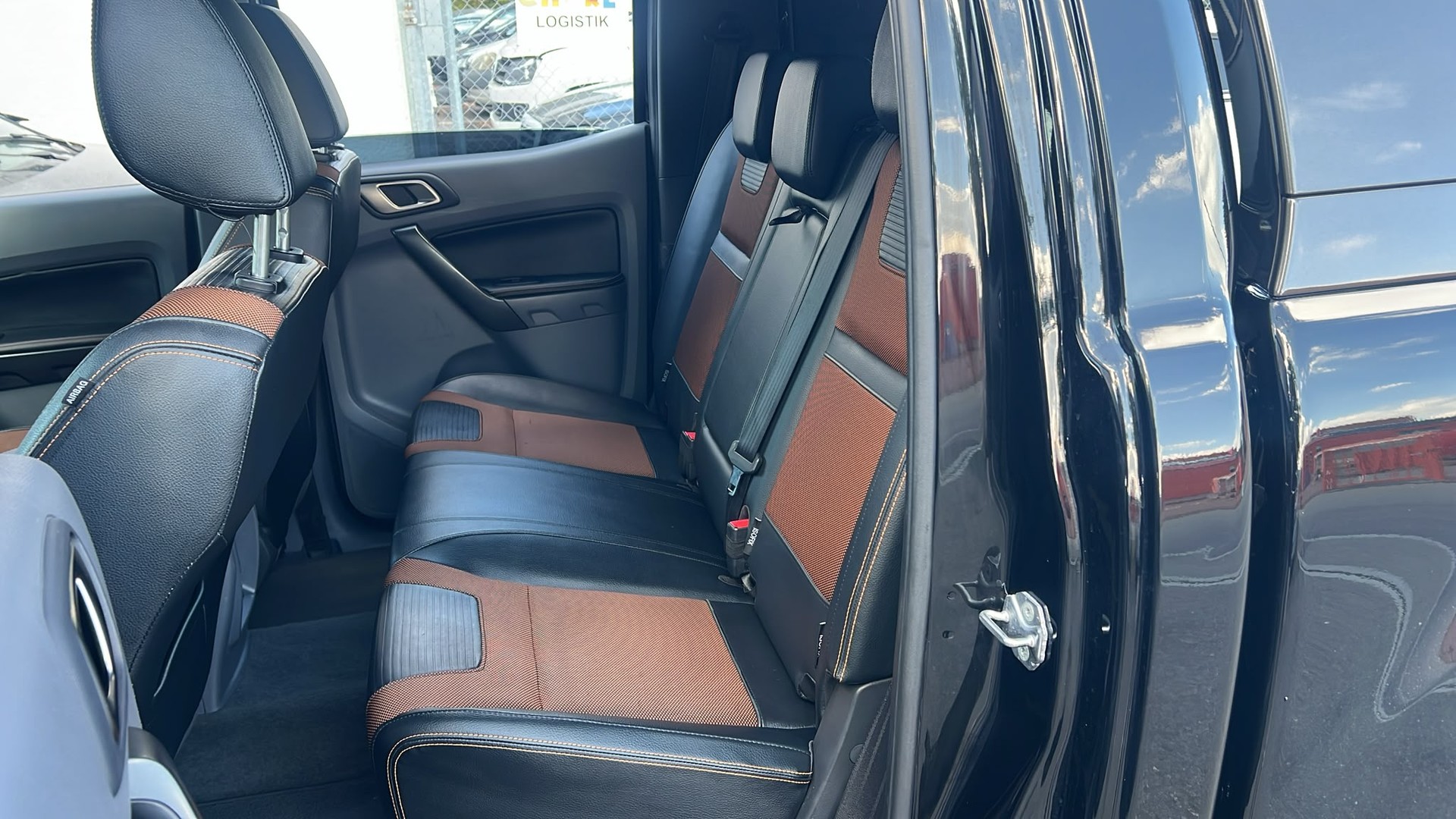 FORD Ranger Wildtrak 3.2 TDCi 4x4 A-image-14