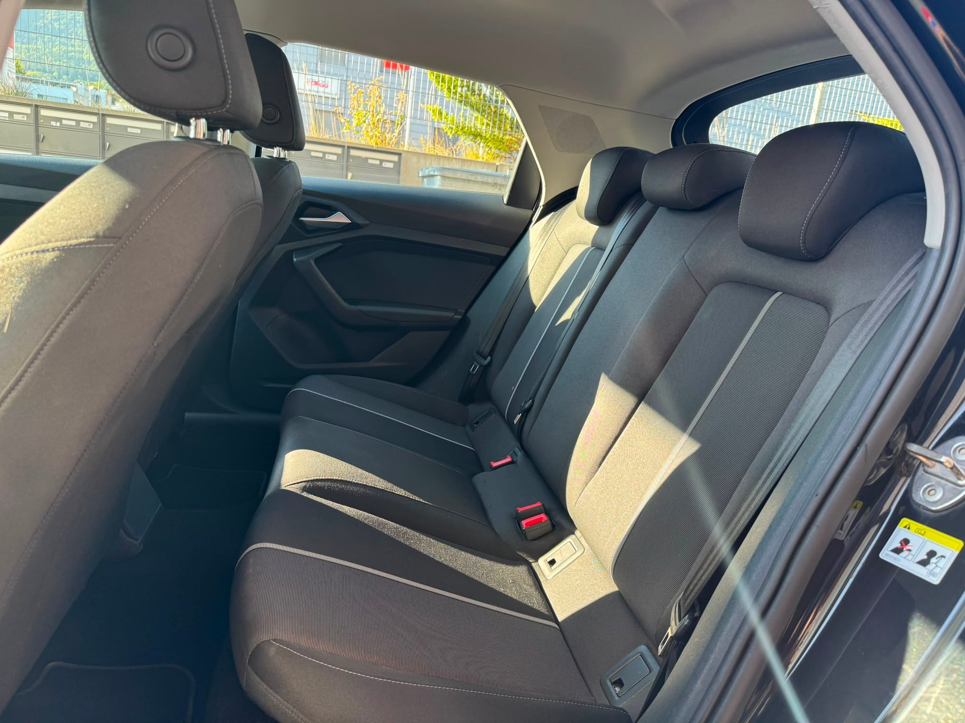 AUDI A1 Sportback 30 TFSI S-tronic-image-11