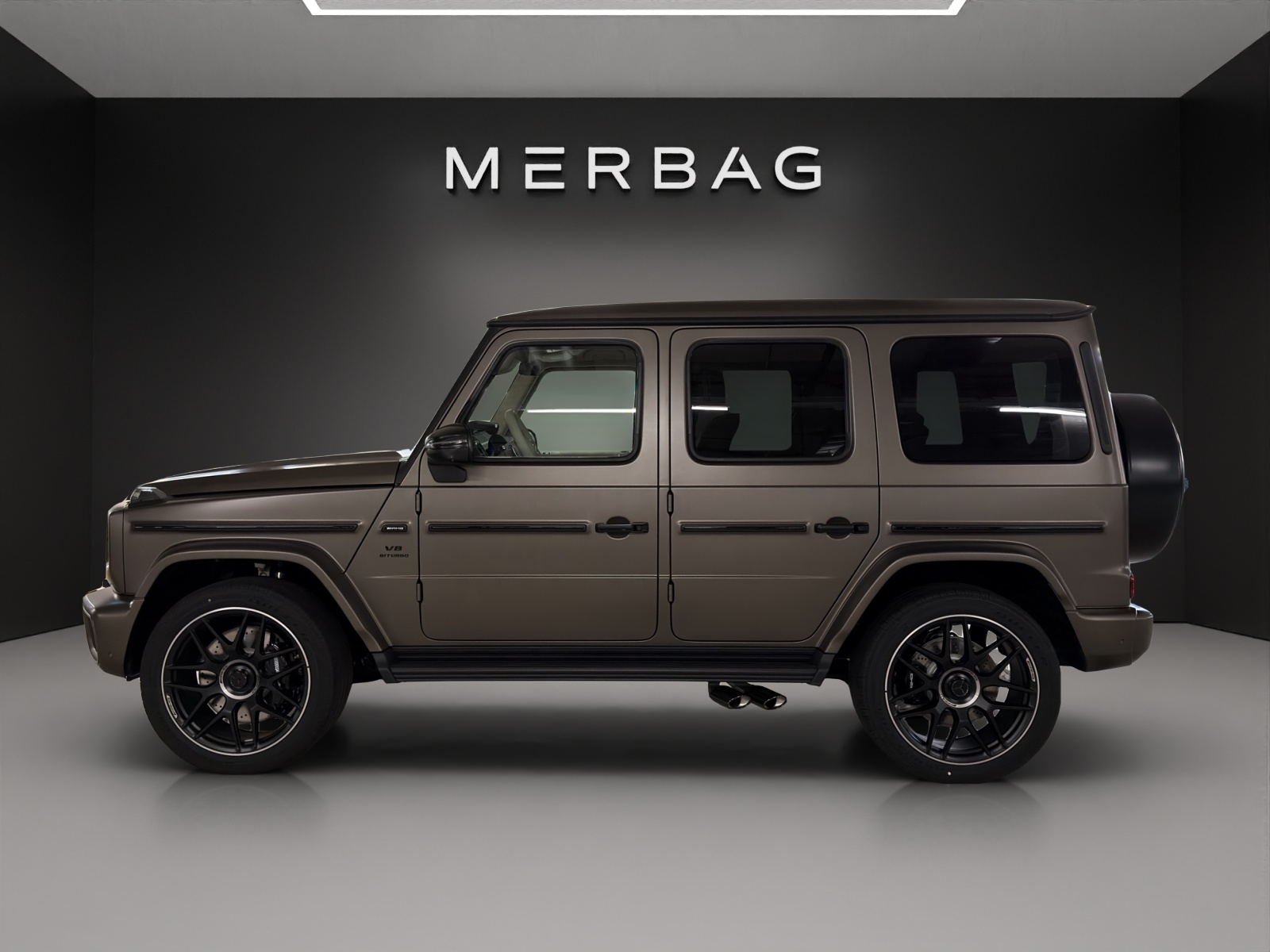 MERCEDES-BENZ G 63 AMG 9G-Tronic-image-5