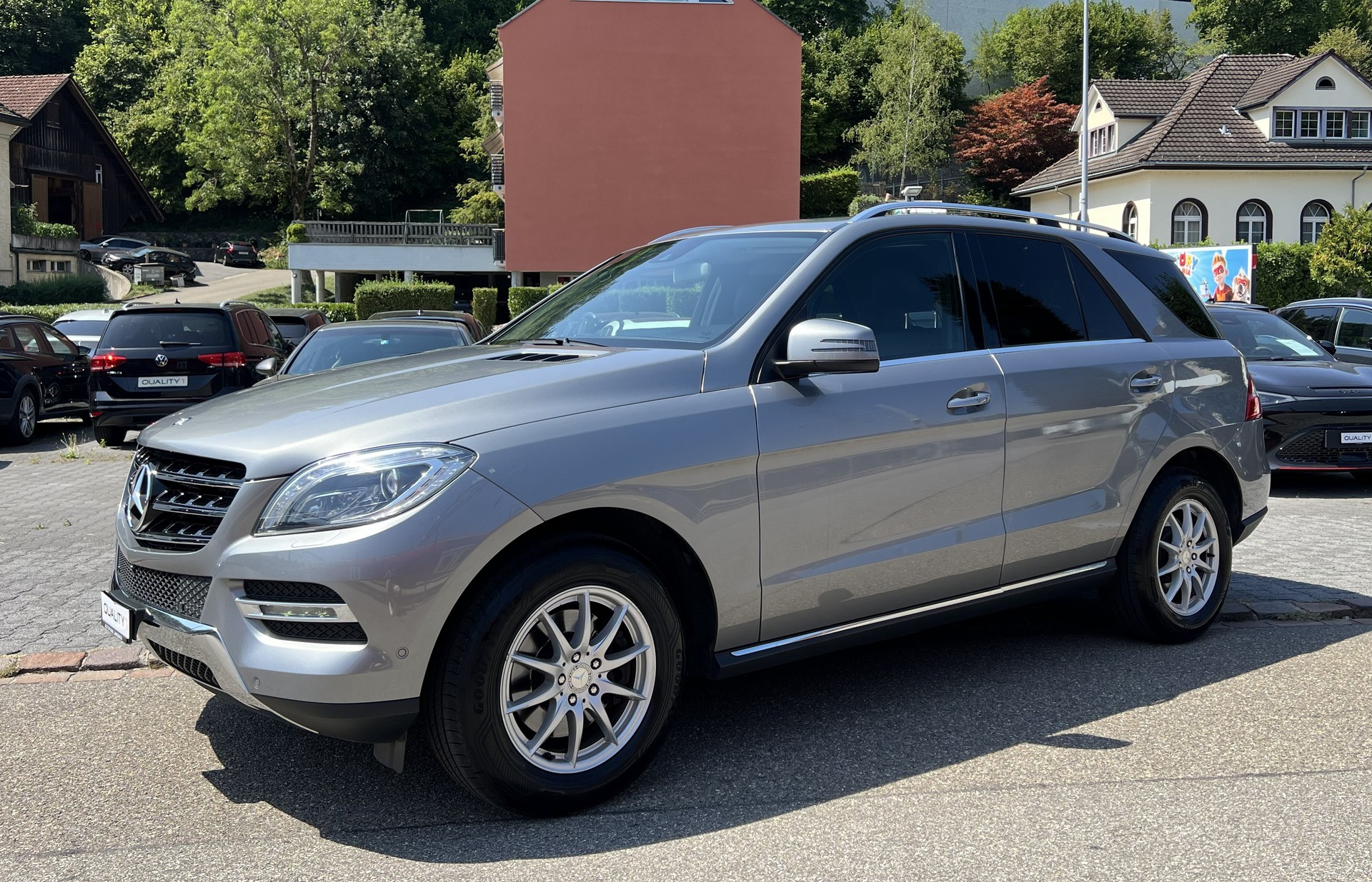 MERCEDES-BENZ ML 250 BlueTEC Executive 4Matic 7G-Tronic