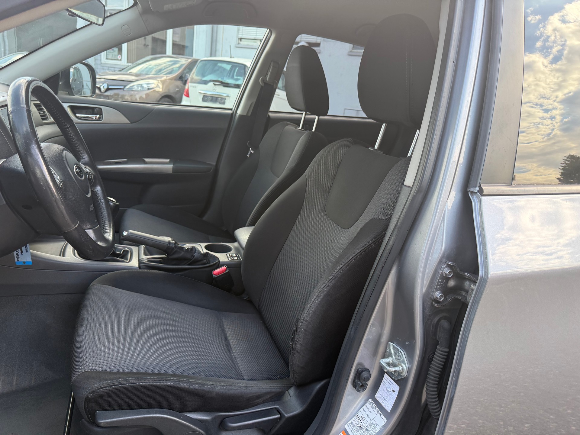 SUBARU Impreza 2.0R Comfort-image-8
