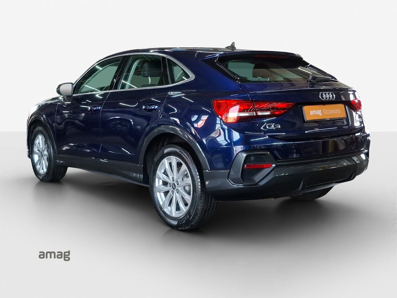 AUDI Q3 Sportback 35 TDI quattro S-tronic-showroom-element-2