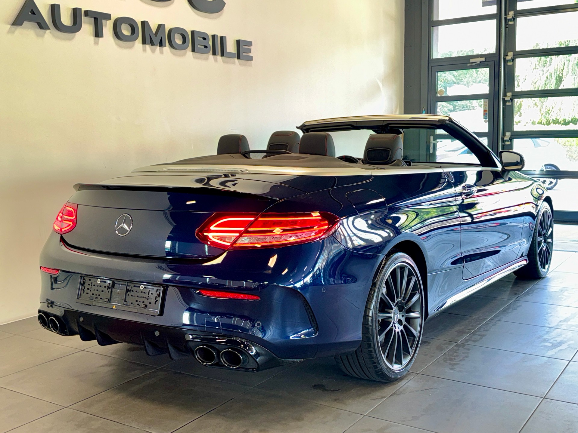 MERCEDES-BENZ C 43 Cabriolet AMG 4Matic 9G-Tronic-showroom-element-3