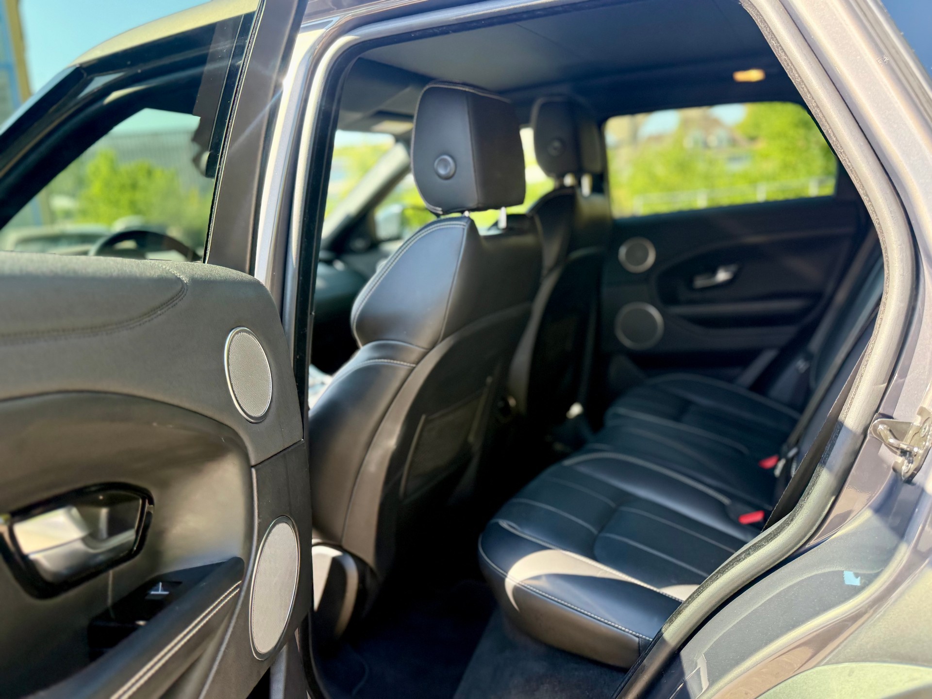 LAND ROVER Range Rover Evoque 2.0 Si4 HSE AT9-image-8
