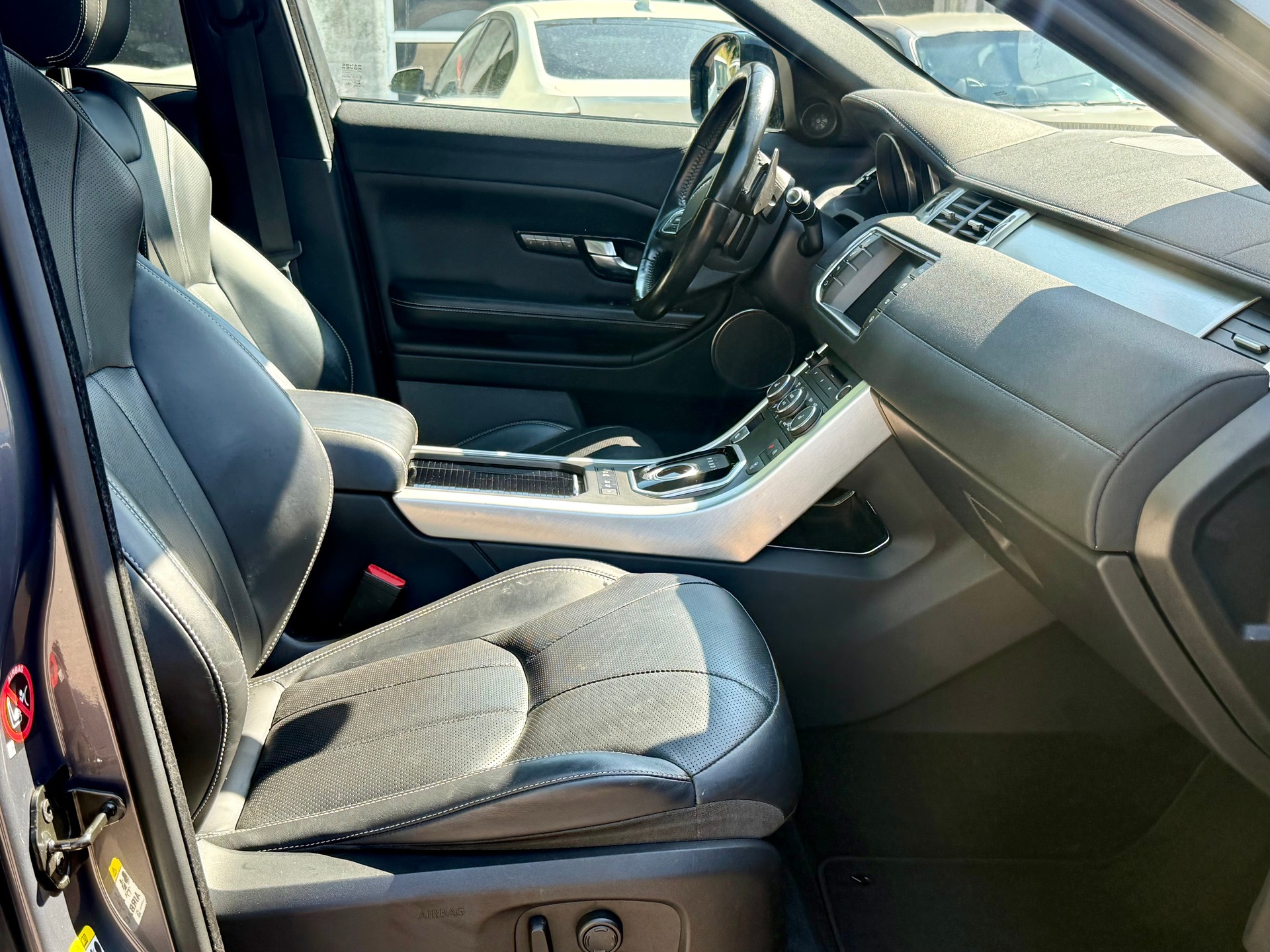 LAND ROVER Range Rover Evoque 2.0 Si4 HSE AT9-image-10