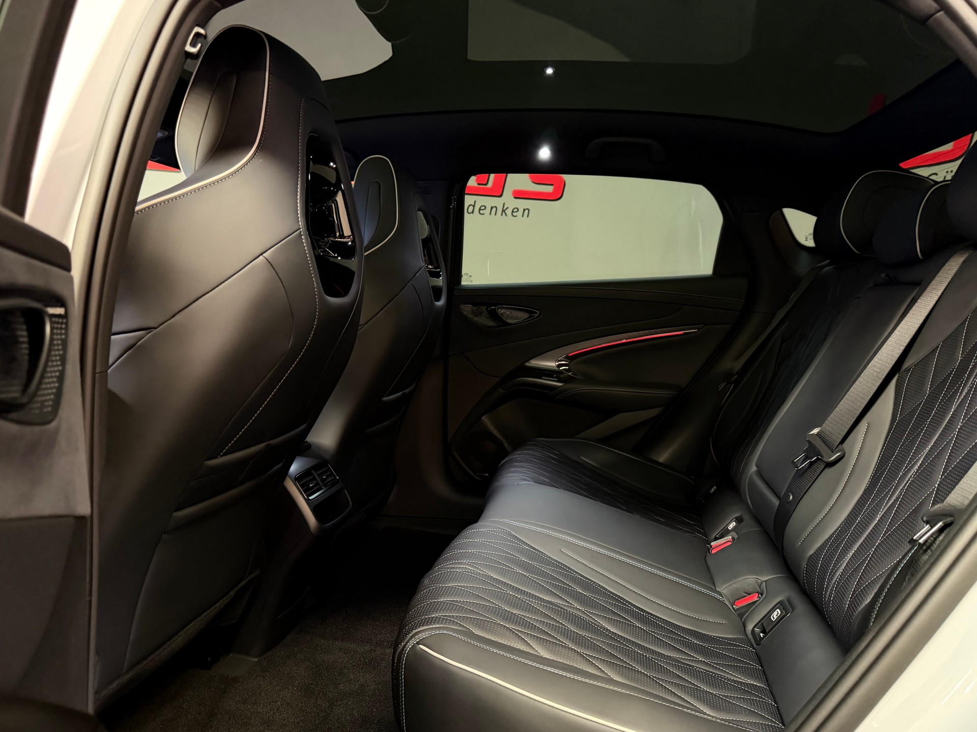 BYD Seal 82,5 kWh Excellence AWD MY 26-image-20