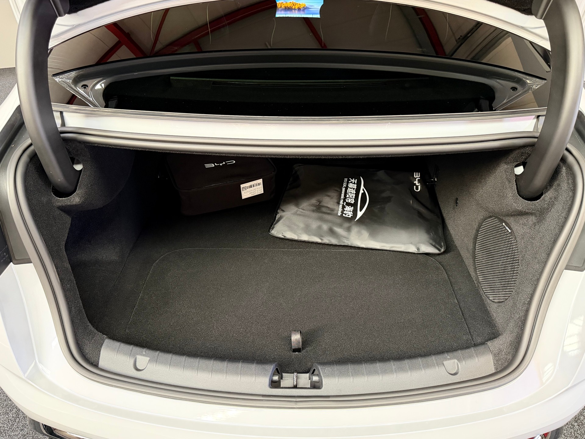 BYD Seal 82,5 kWh Excellence AWD MY 26-image-11