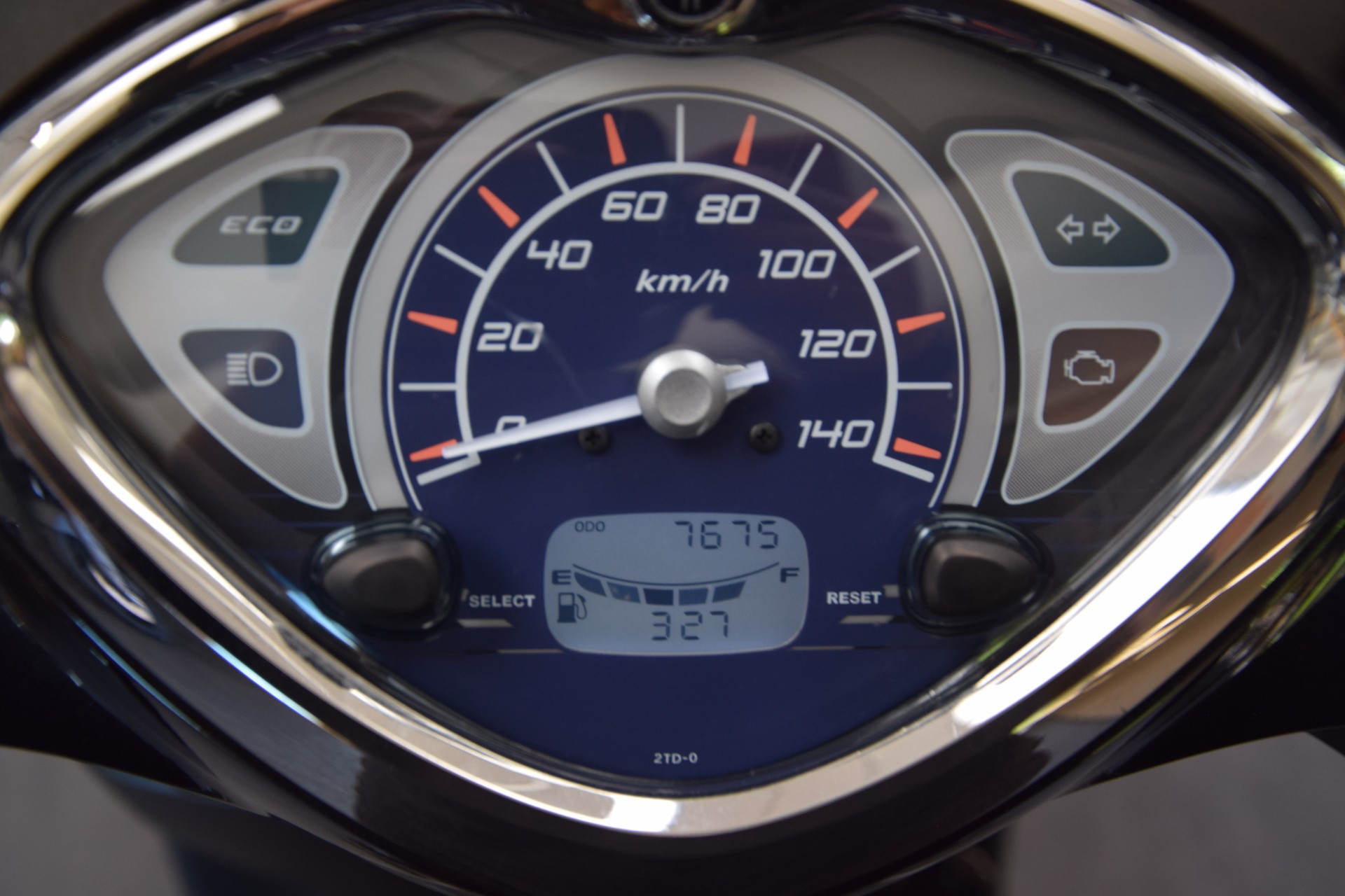 YAMAHA D'elight LTS 125 UBS-image-9