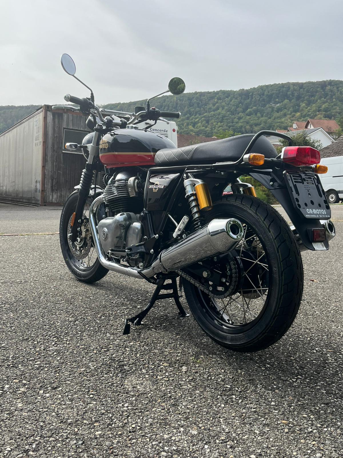 ROYAL ENFIELD Interceptor 650 Dual-image-7