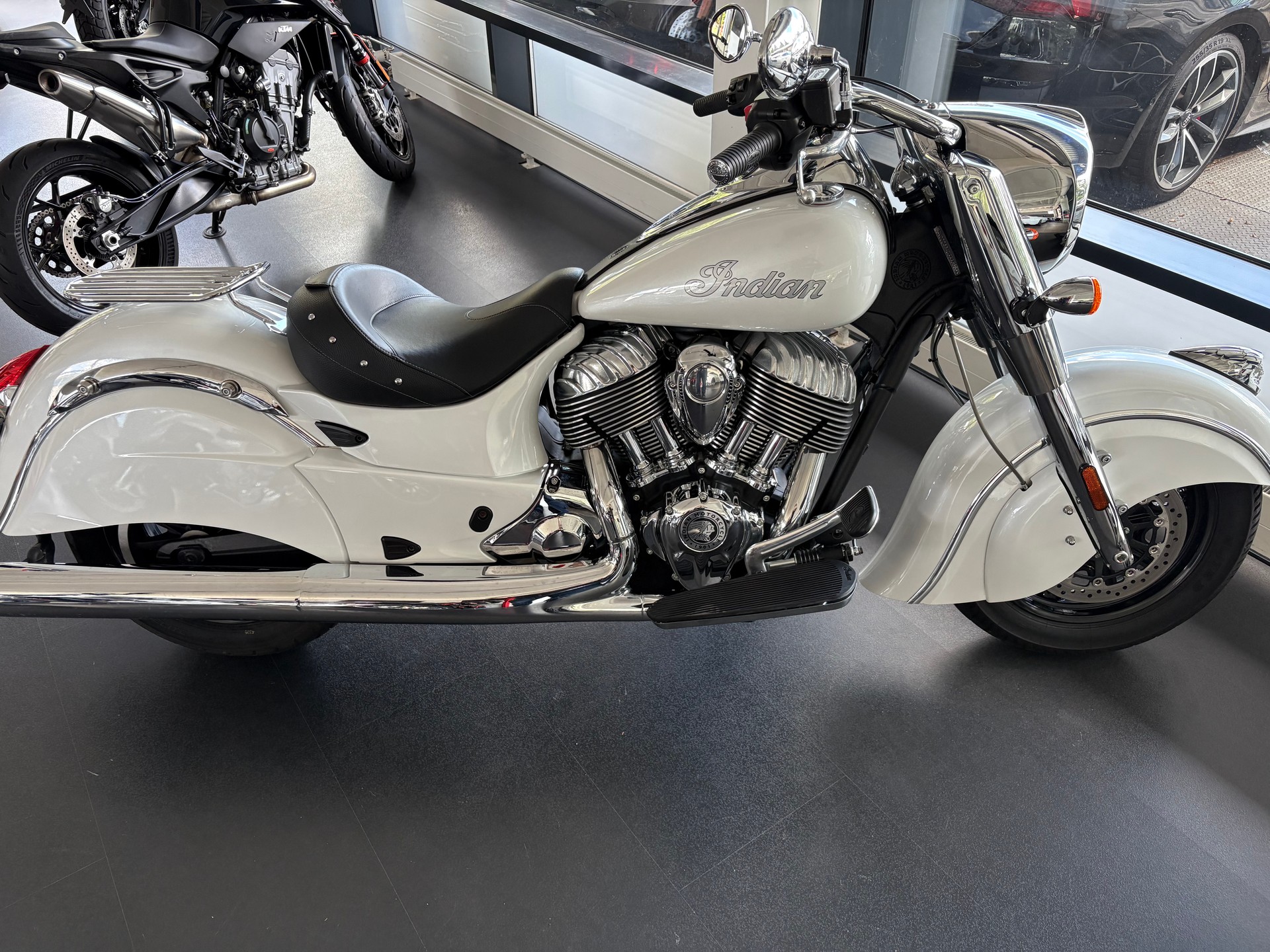 INDIAN Chief Classic-image-0