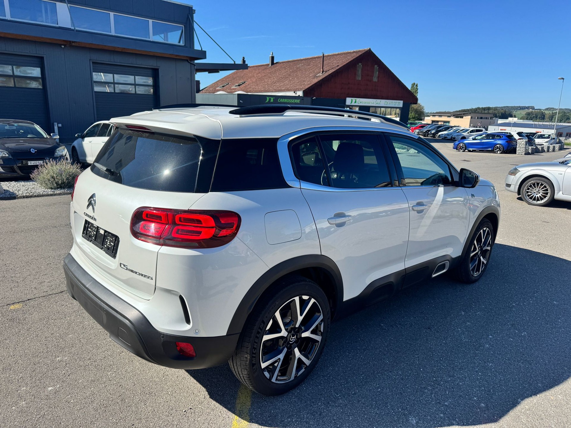 CITROEN C5 Aircross 1.6 PHEV Shine-image-4