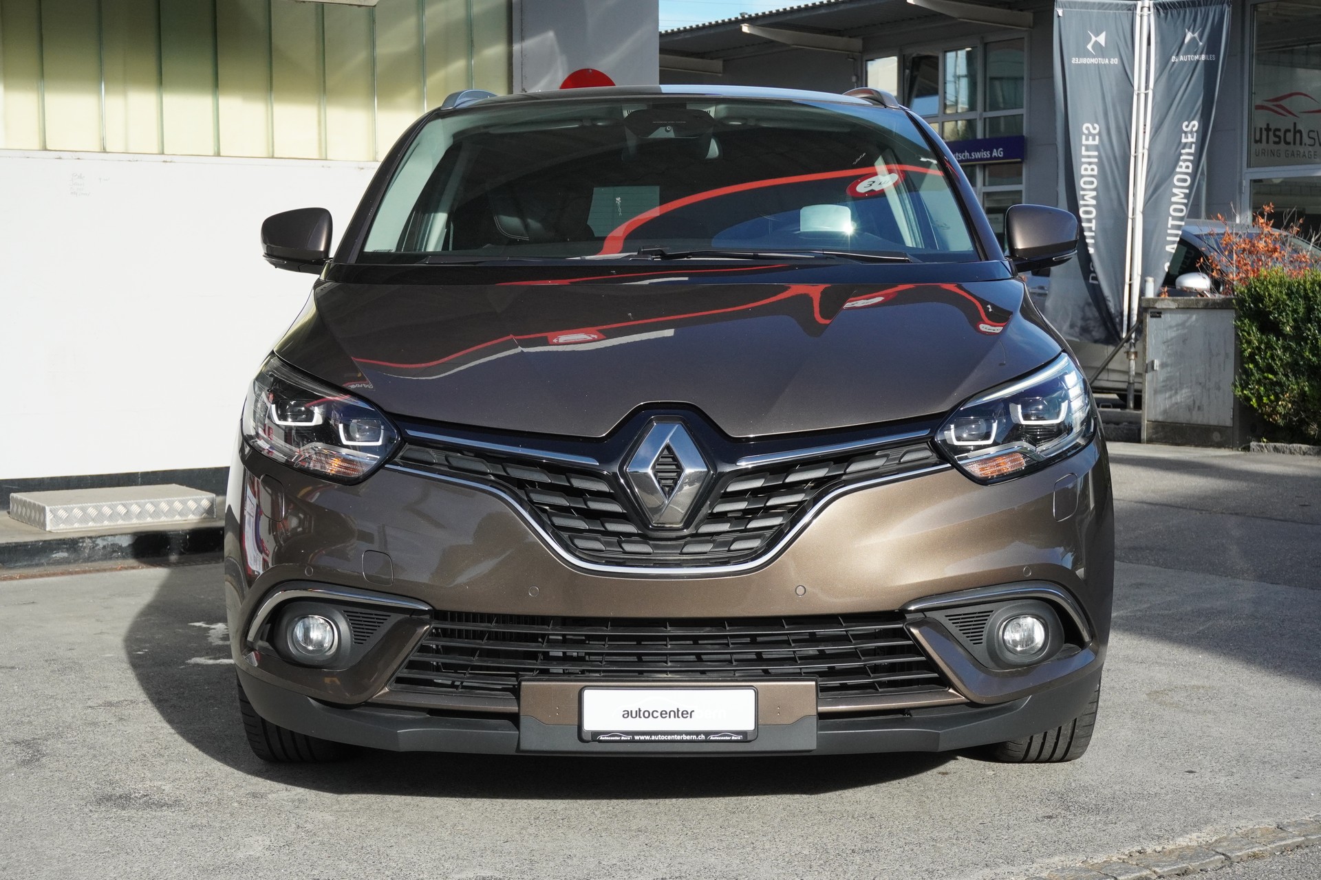 RENAULT Grand Scénic 1.6 dCi Bose EDC-image-2