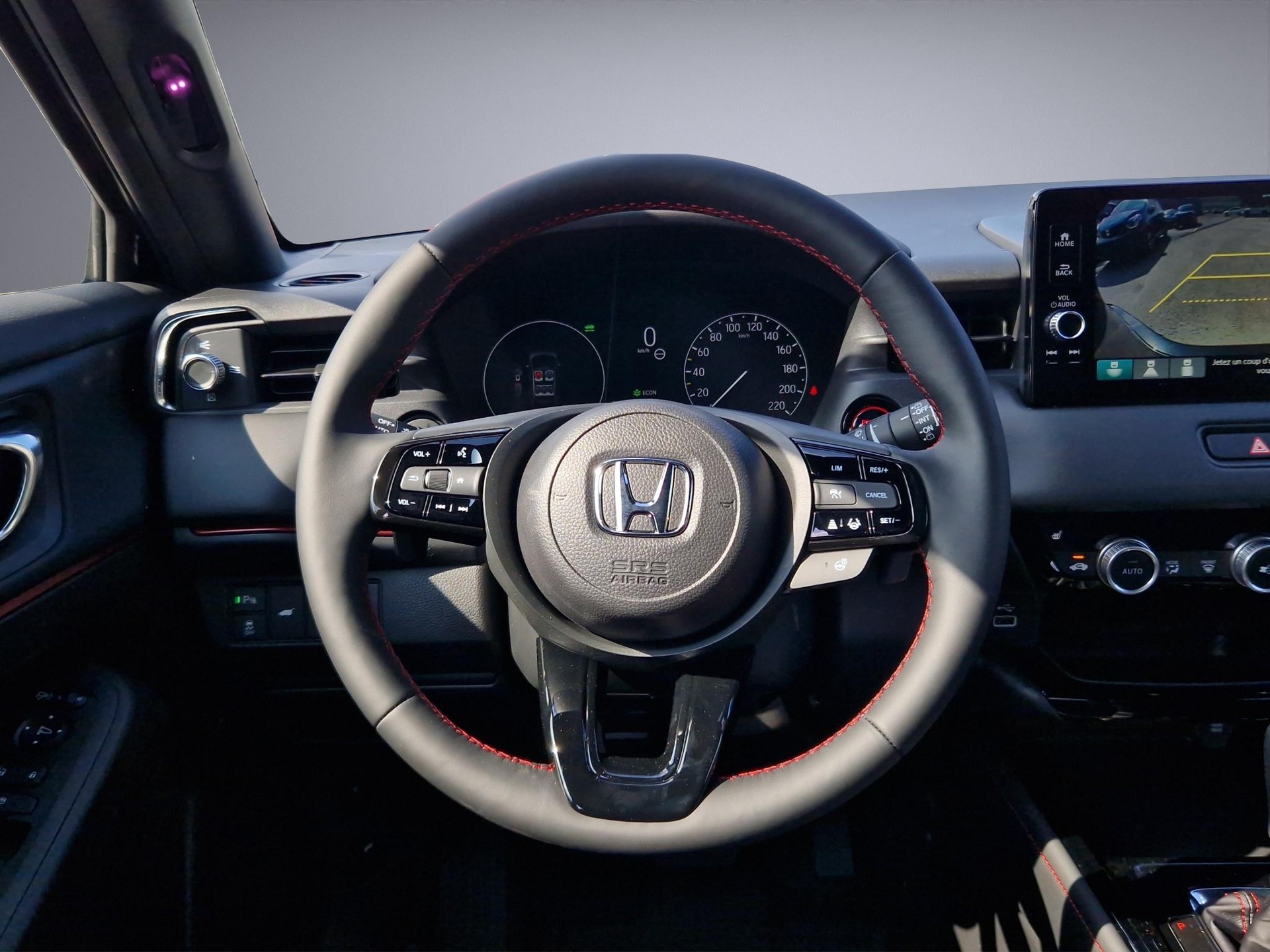 HONDA HR-V 1.5 i-MMD Advance-image-16
