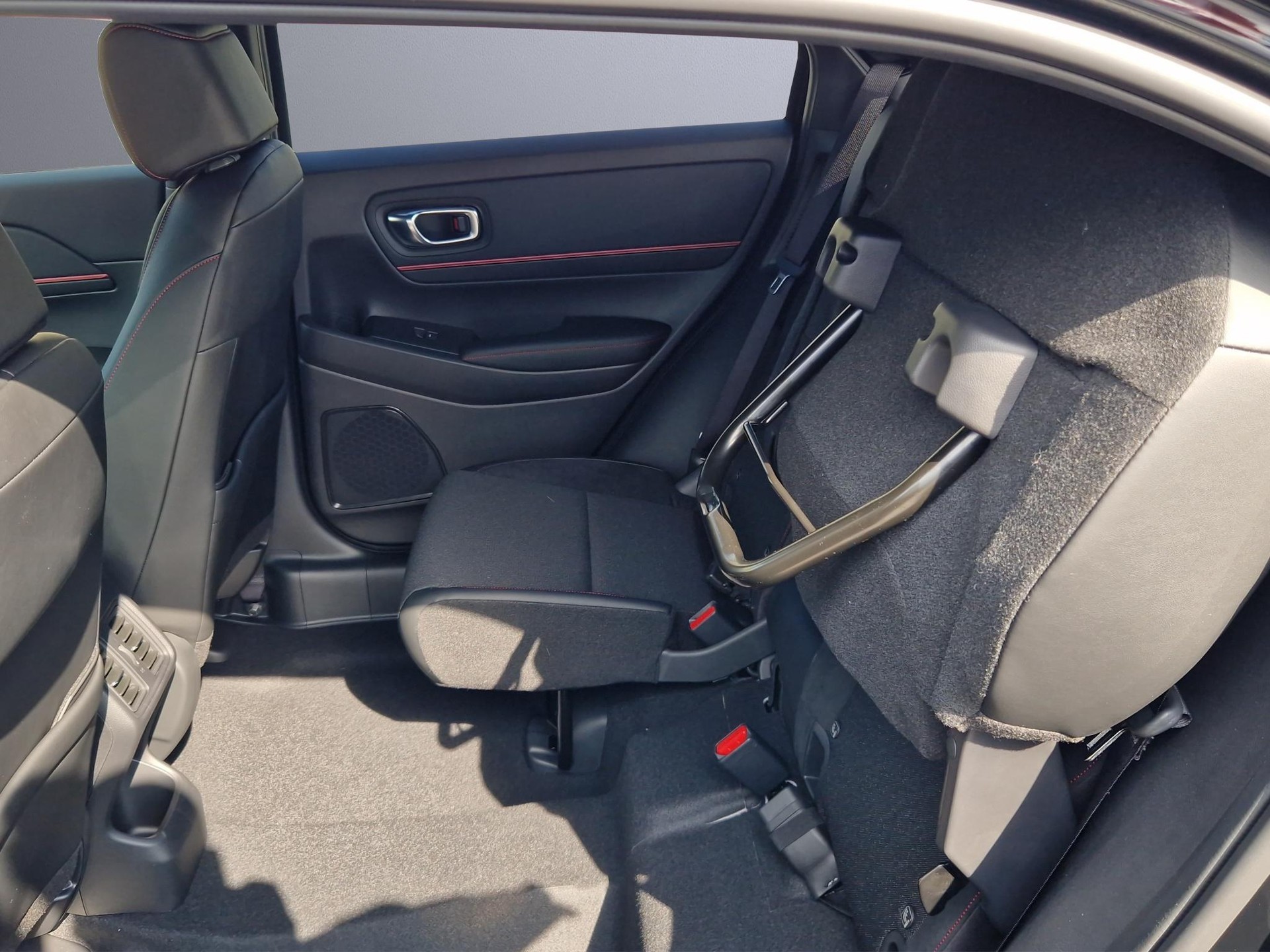 HONDA HR-V 1.5 i-MMD Advance-image-21