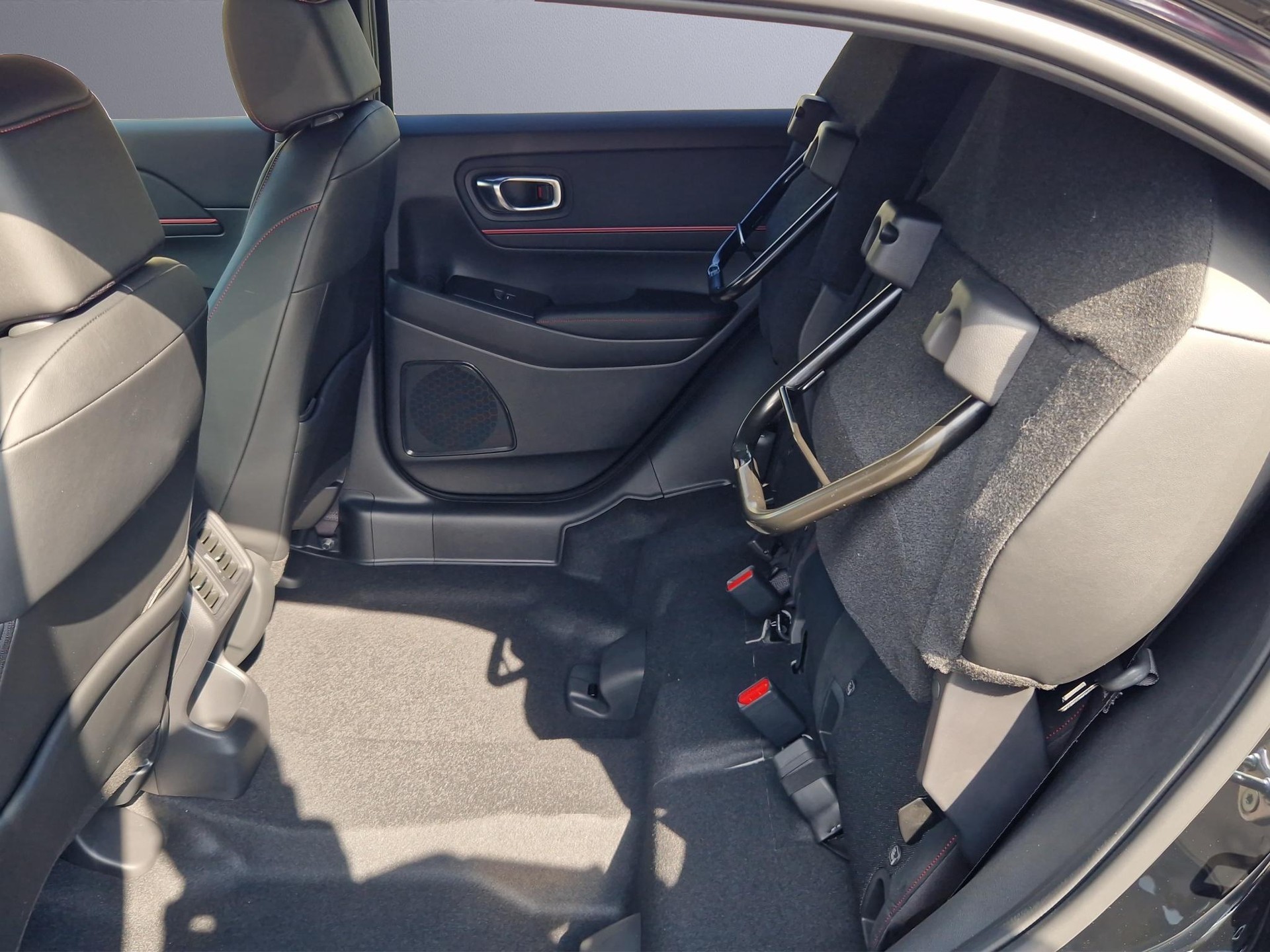 HONDA HR-V 1.5 i-MMD Advance-image-22