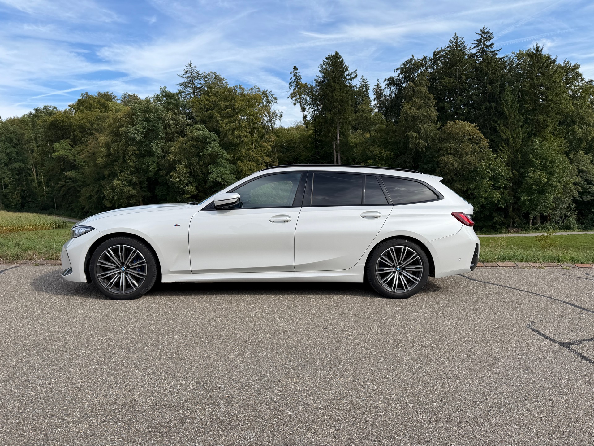 BMW 330d xDrive Touring 48V Steptronic M Sport Pro