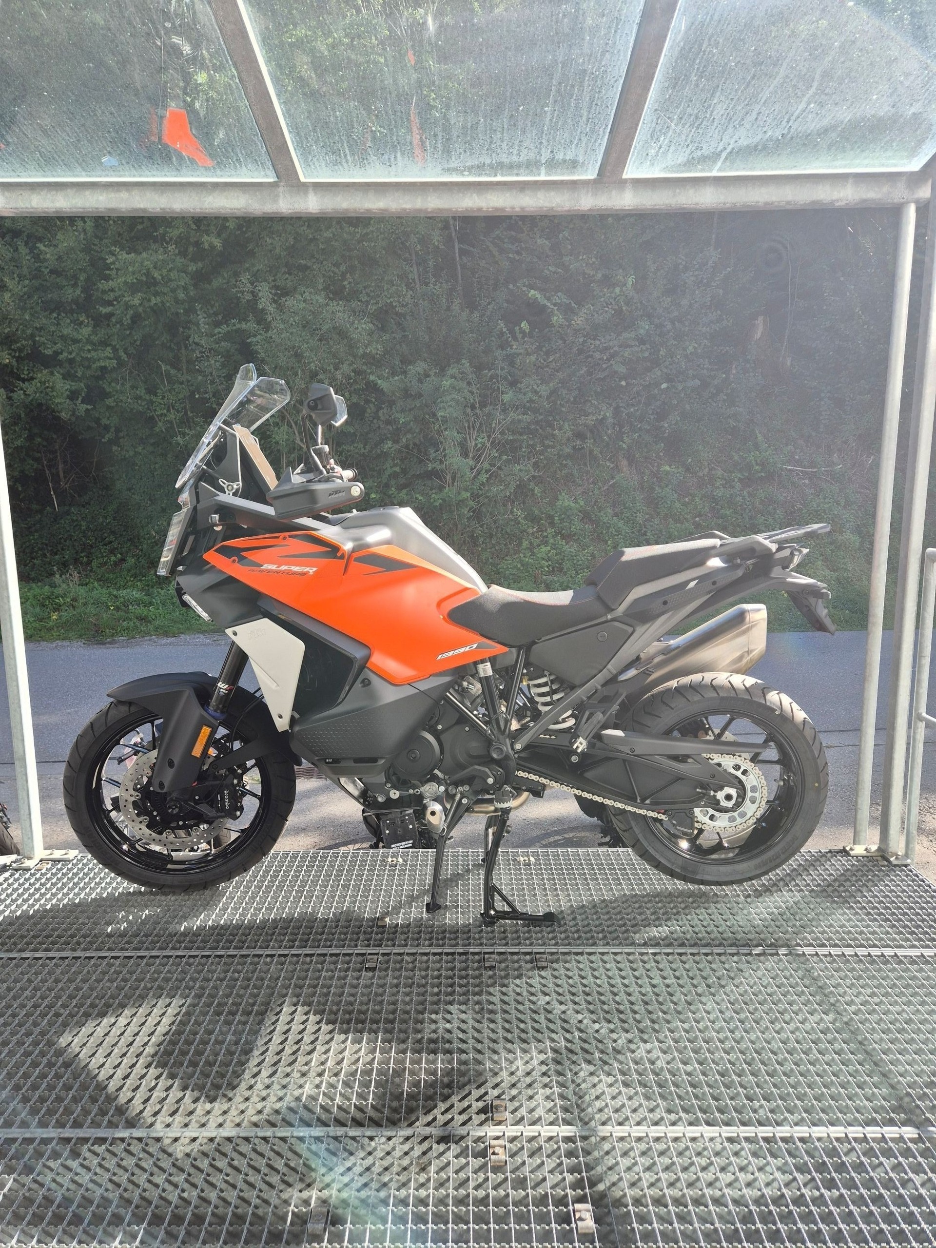 KTM 1390 Super Adventure S EVO-image-4
