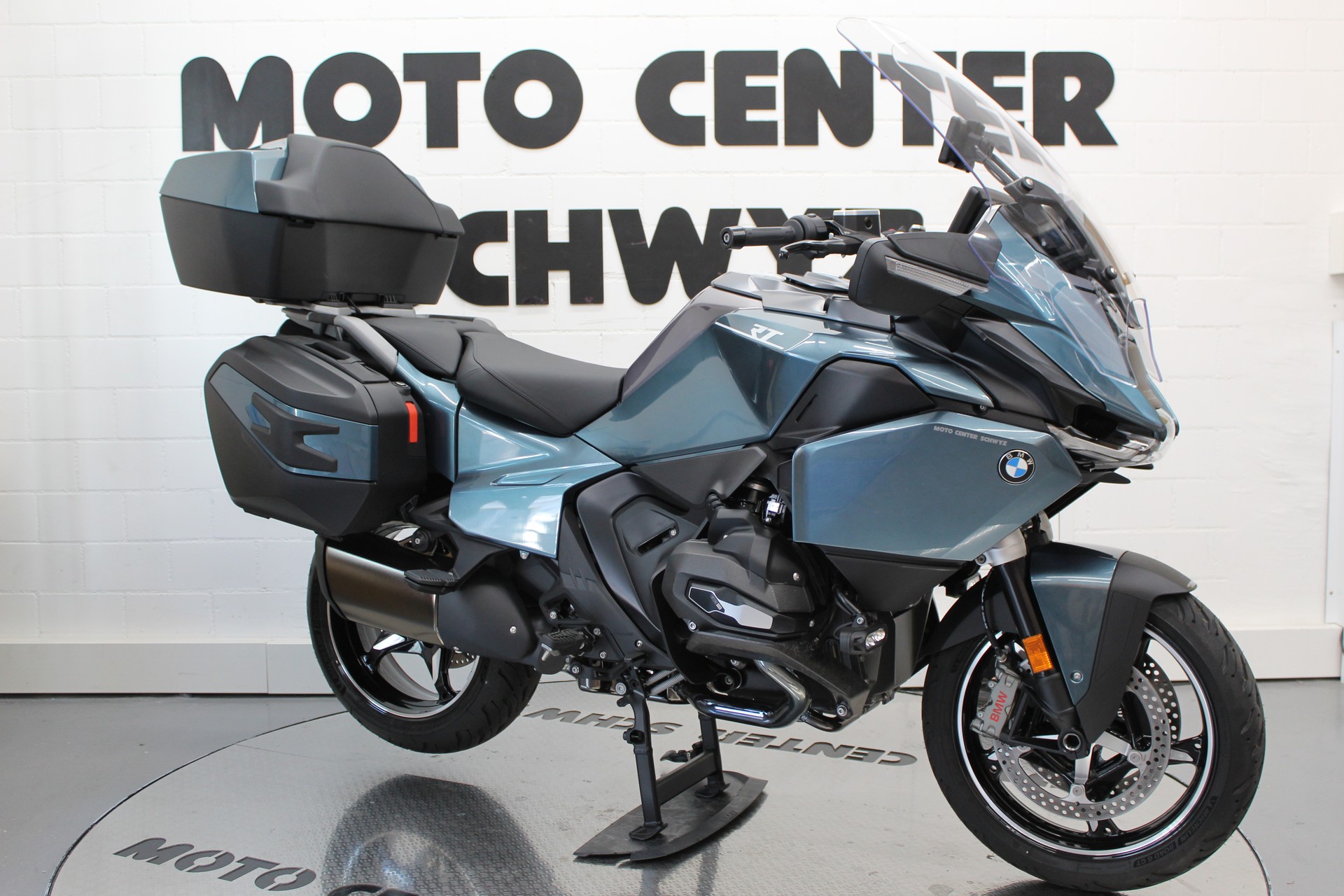 BMW R 1300 RT-image-1
