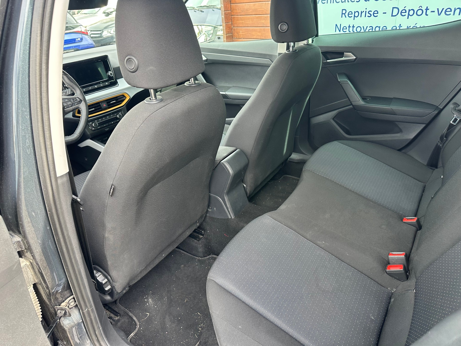 SEAT Arona 1.0 TSI Eco Style-image-8