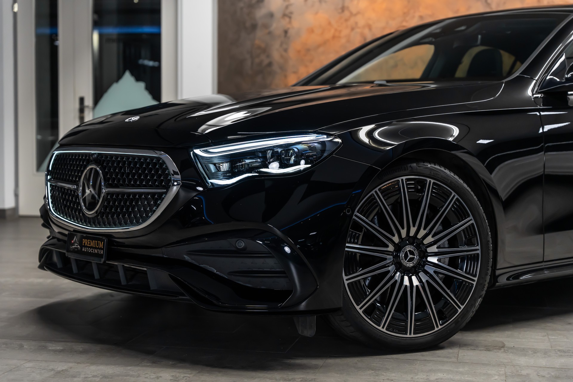 MERCEDES-BENZ E 450 d 4Matic 9G-Tronic AMG Line *Hyper-Screen*Iconic-Glow*Panorama*Burmester-4D*-showroom-element-1