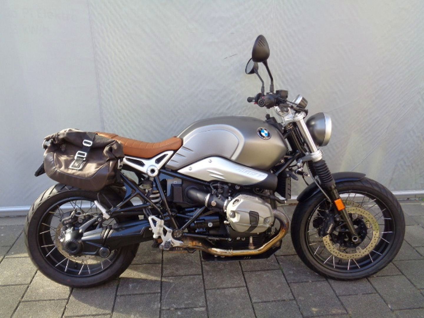 BMW R NINE T SCRAMBLER-image-5