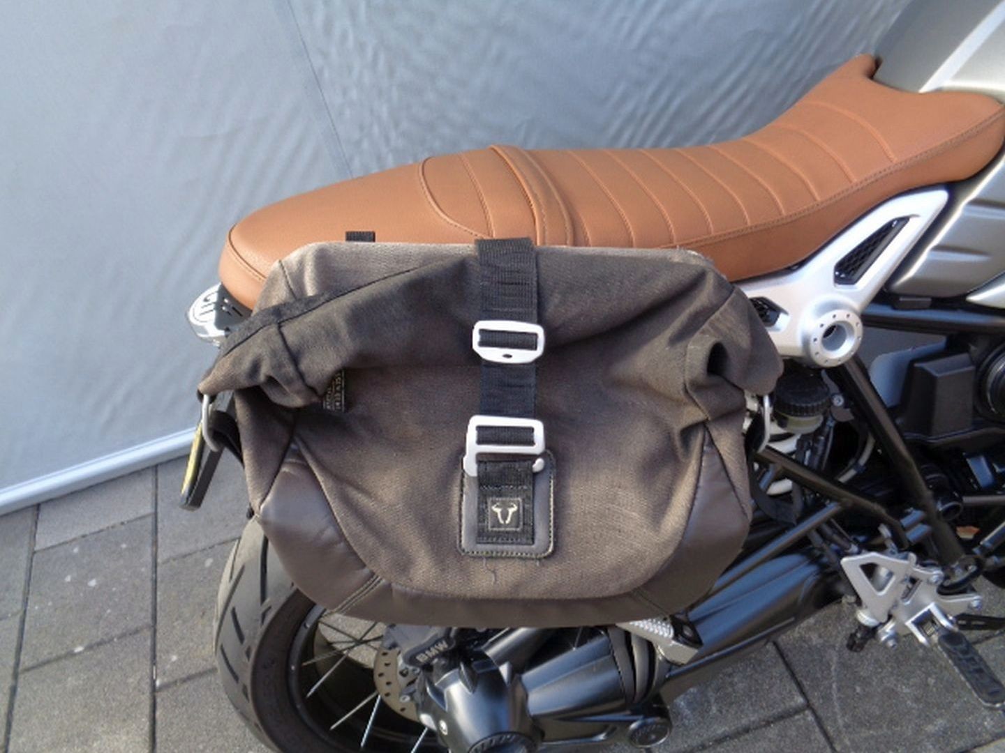 BMW R NINE T SCRAMBLER-image-6
