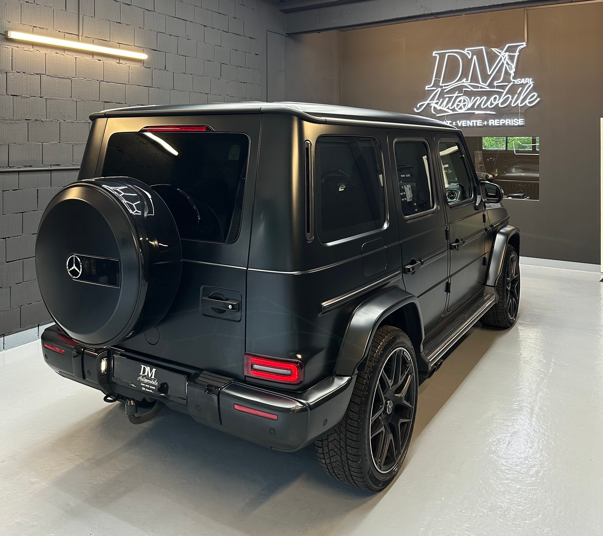 MERCEDES-BENZ G 63 AMG // Leasing dès 1’370.- // CH-AUTO🇨🇭&Service Gratuit // FULL CARBONE // CAPRISTO EXHAUST // Freins complets neufs !!-image-3
