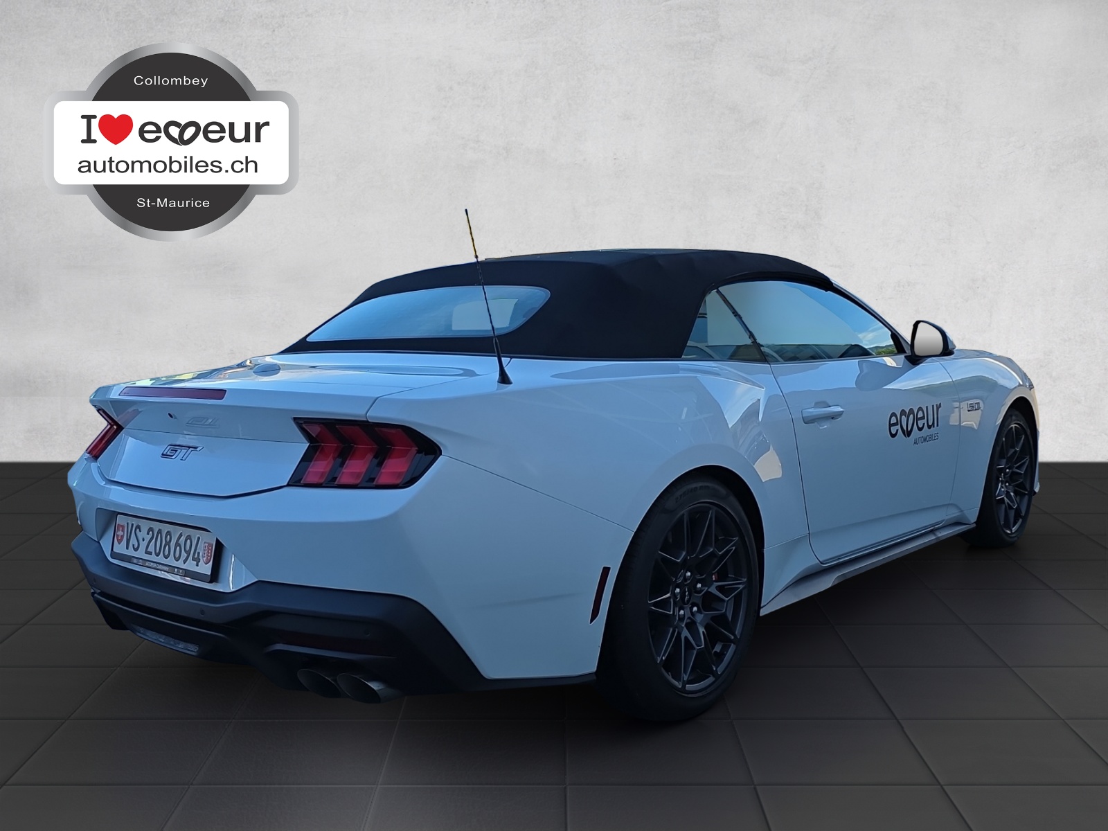 FORD Mustang Convertible 5.0 V8 GT-image-5