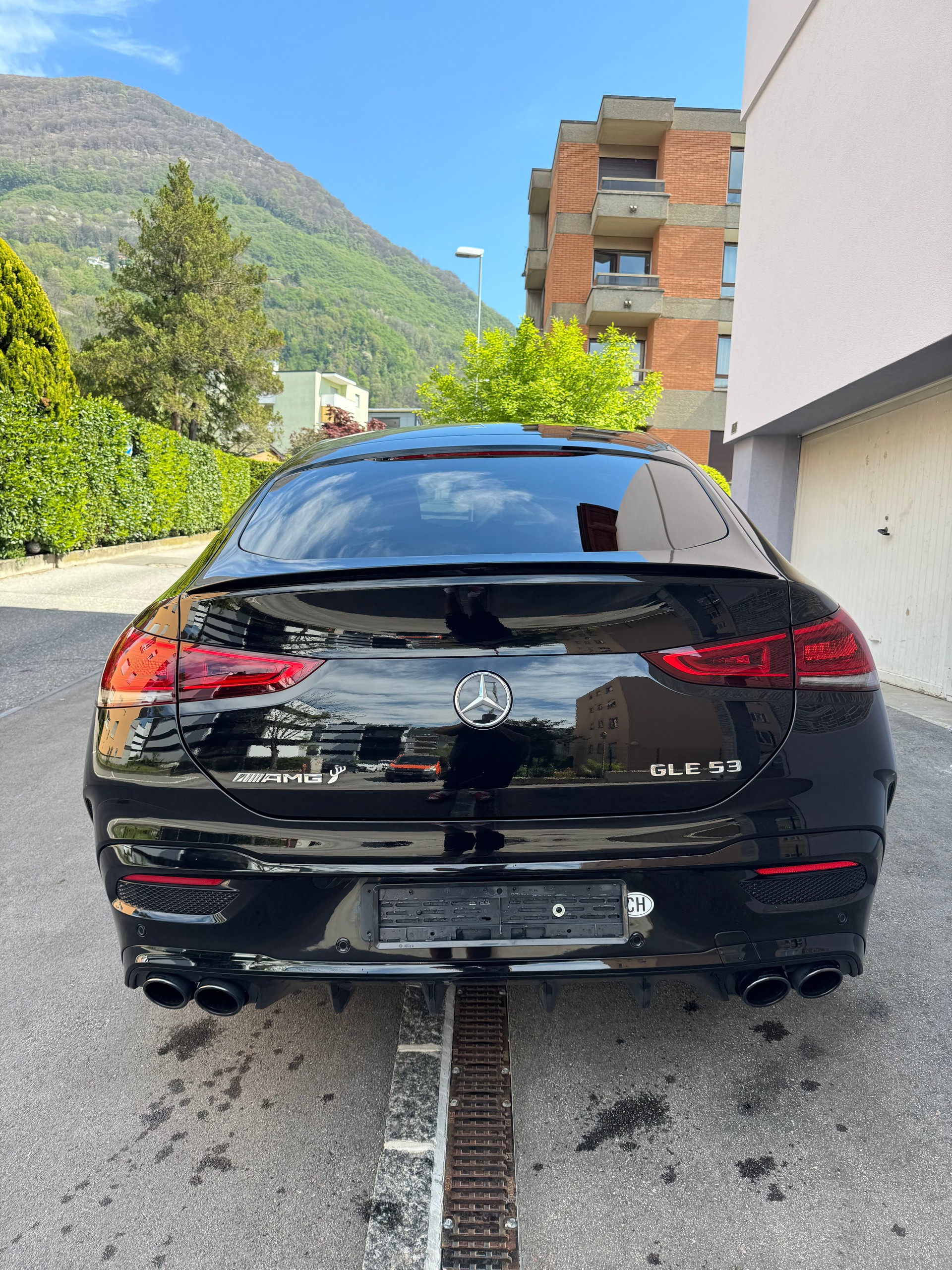 MERCEDES-BENZ GLE Coupé 53 AMG 4Matic+ Speedshift-image-2